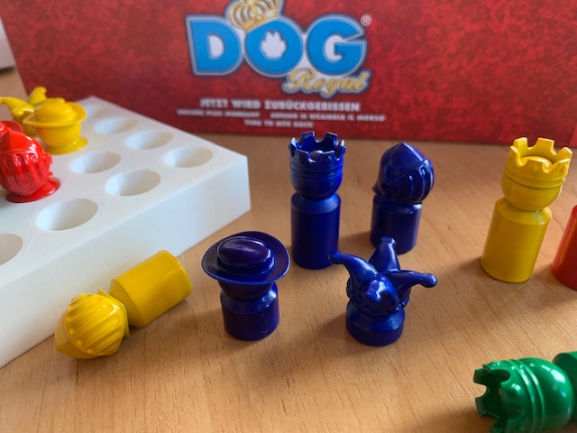 Game Pieces DOG ROYAL