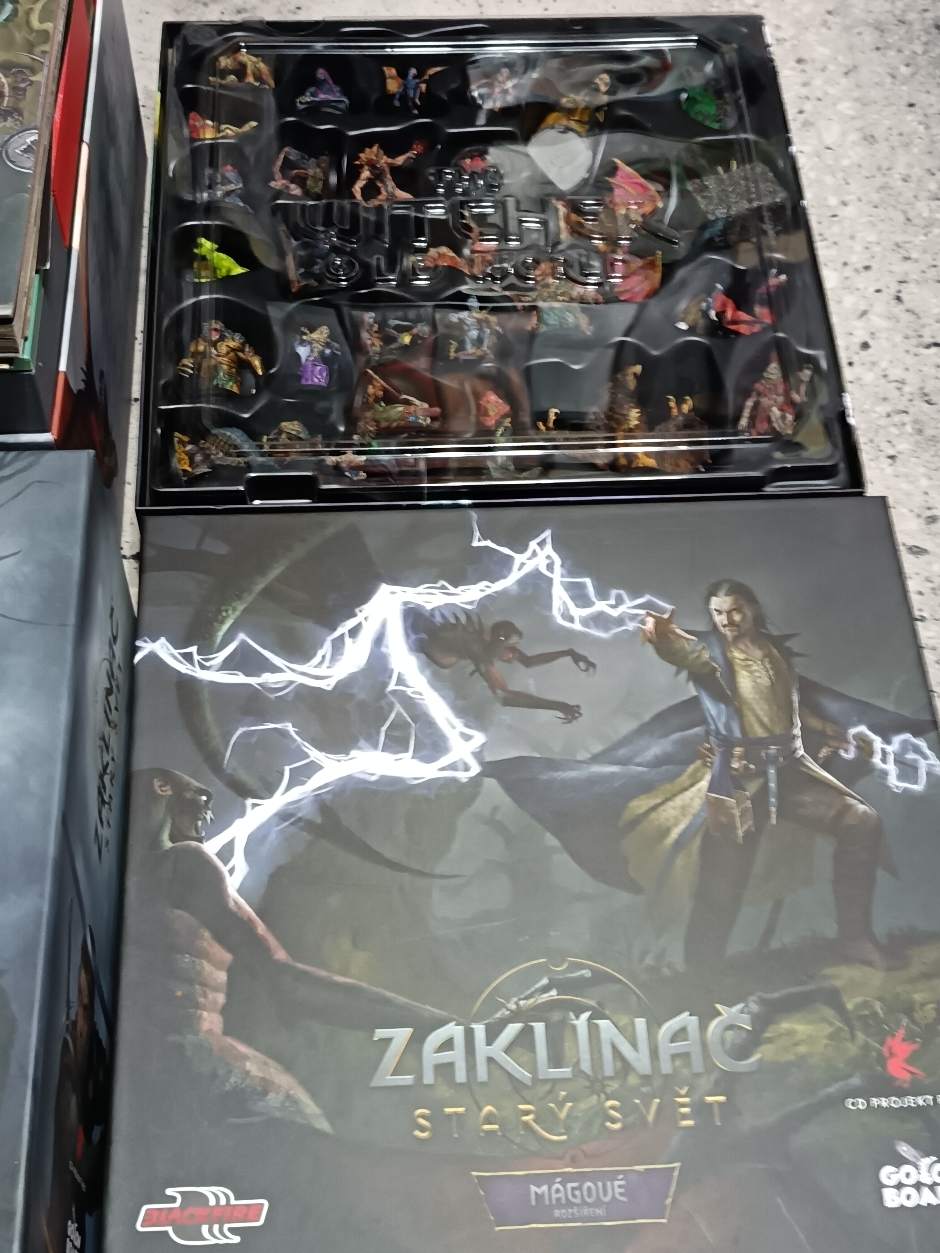 Miniatura 4 do modelo 3D The Witcher Old world Insert