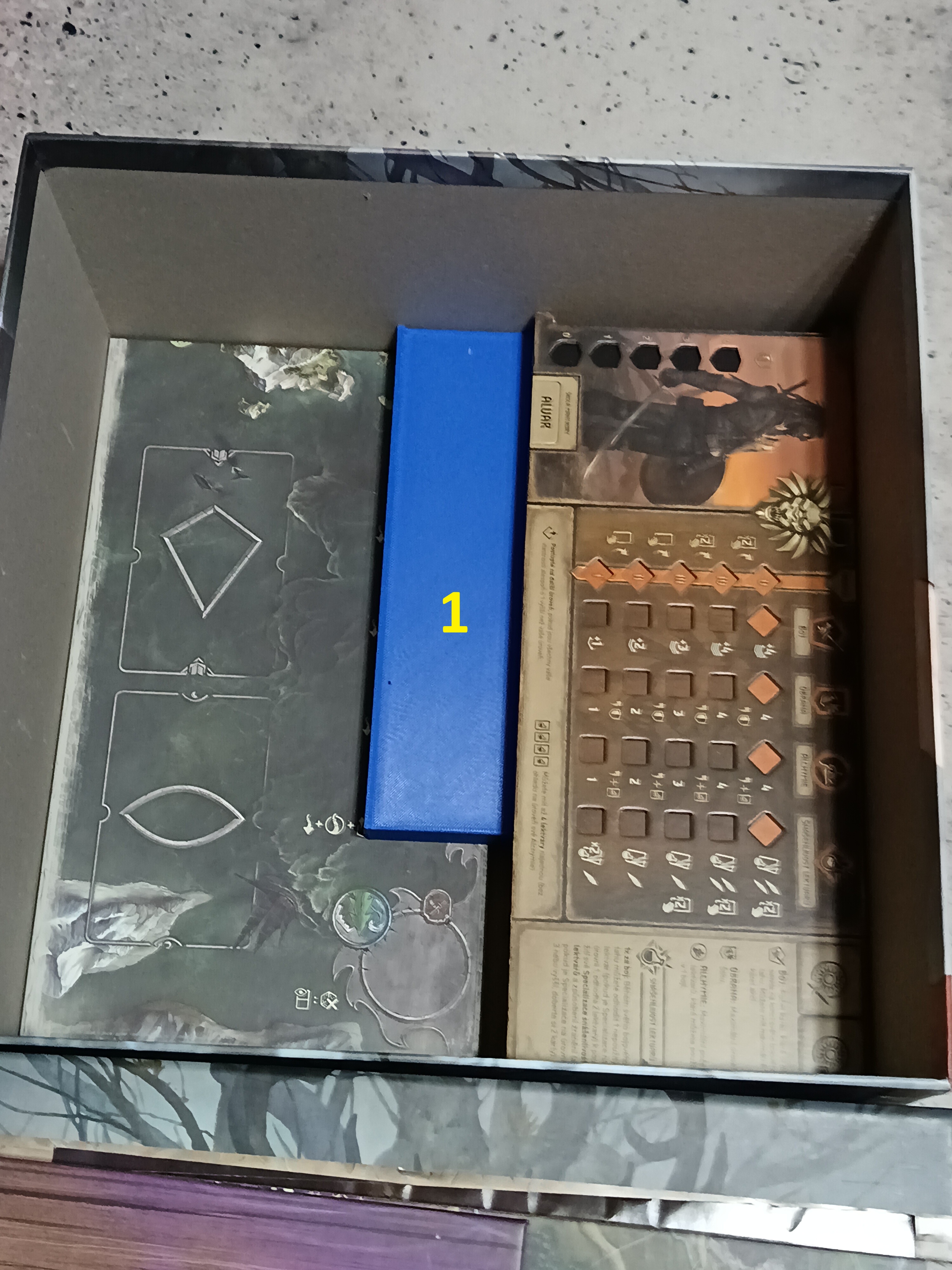 Miniatura 12 do modelo 3D The Witcher Old world Insert