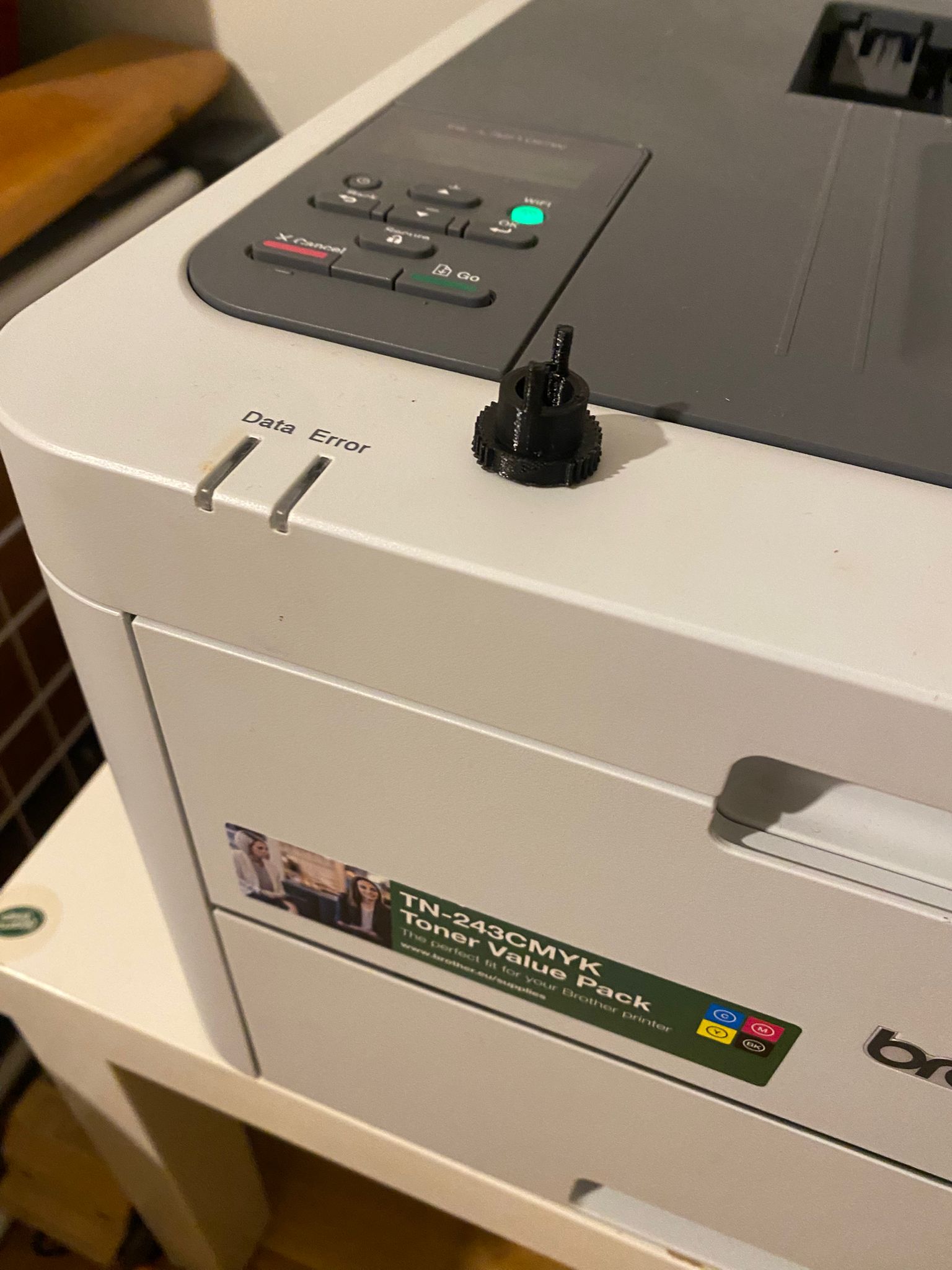 Brother TN-243 toner reset wheel