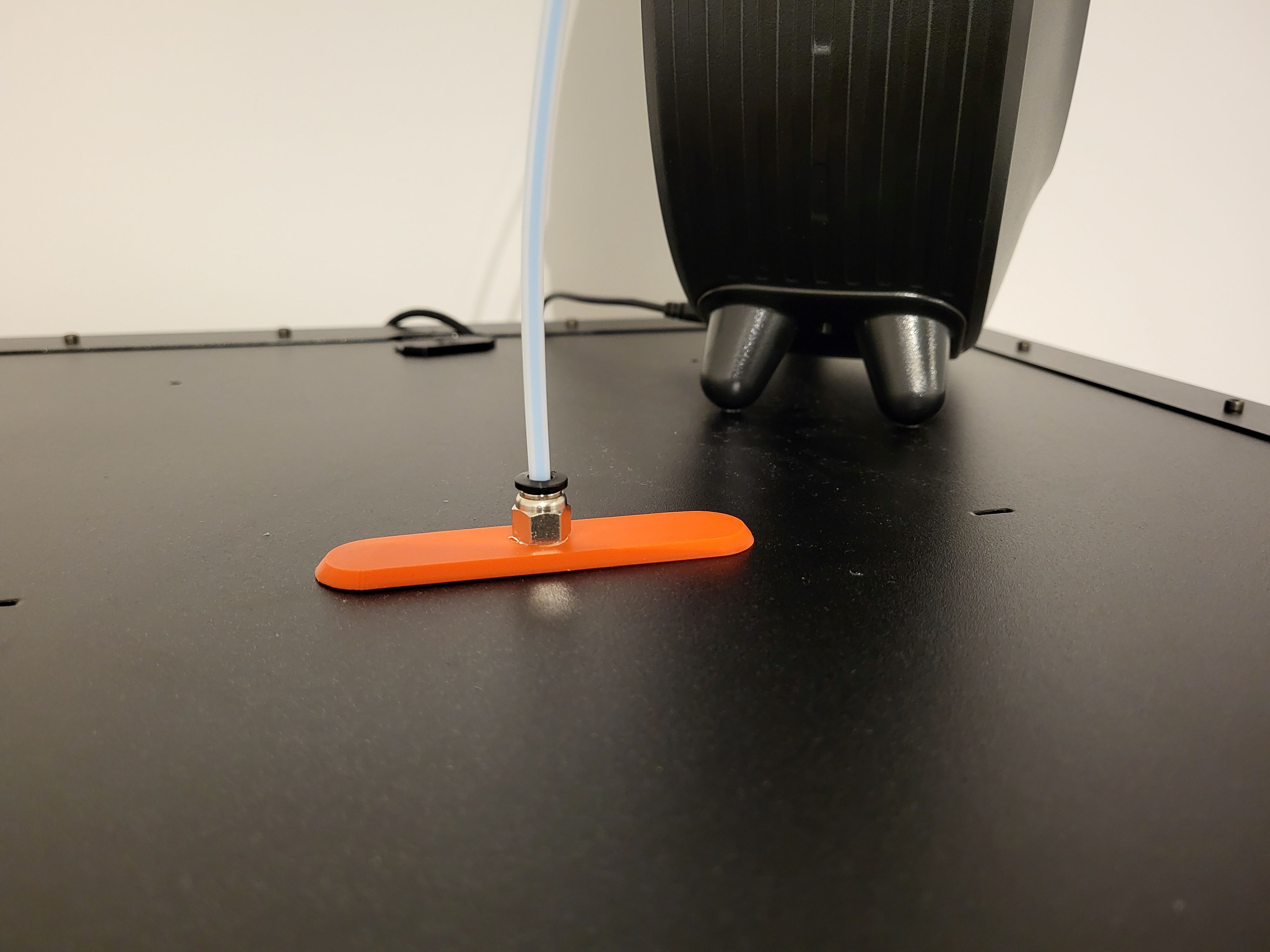 Prusa Enclosure top filament feedthrough PC4-M10 version