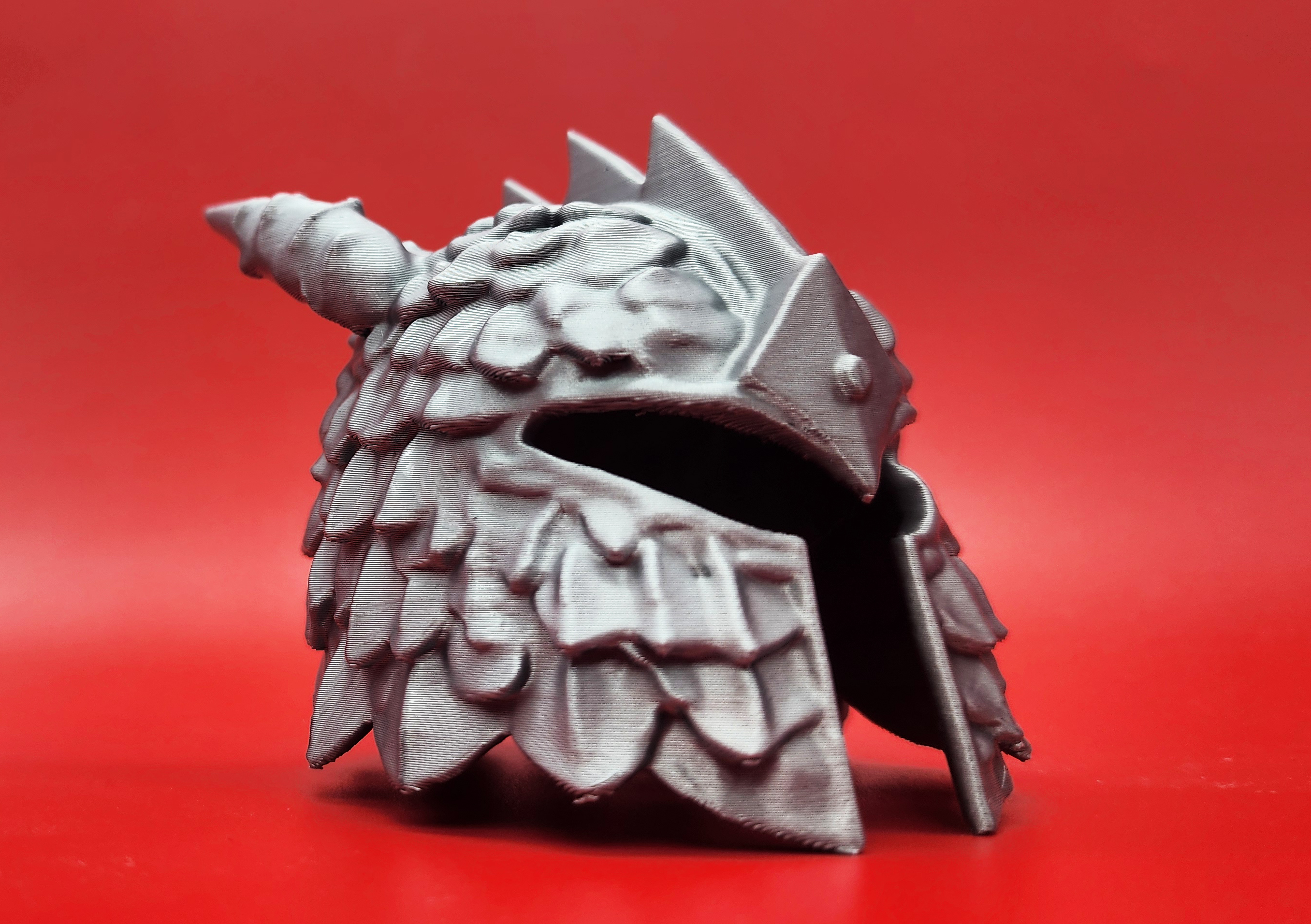 Miniatura 4 do modelo 3D Dragon Scale Helmet