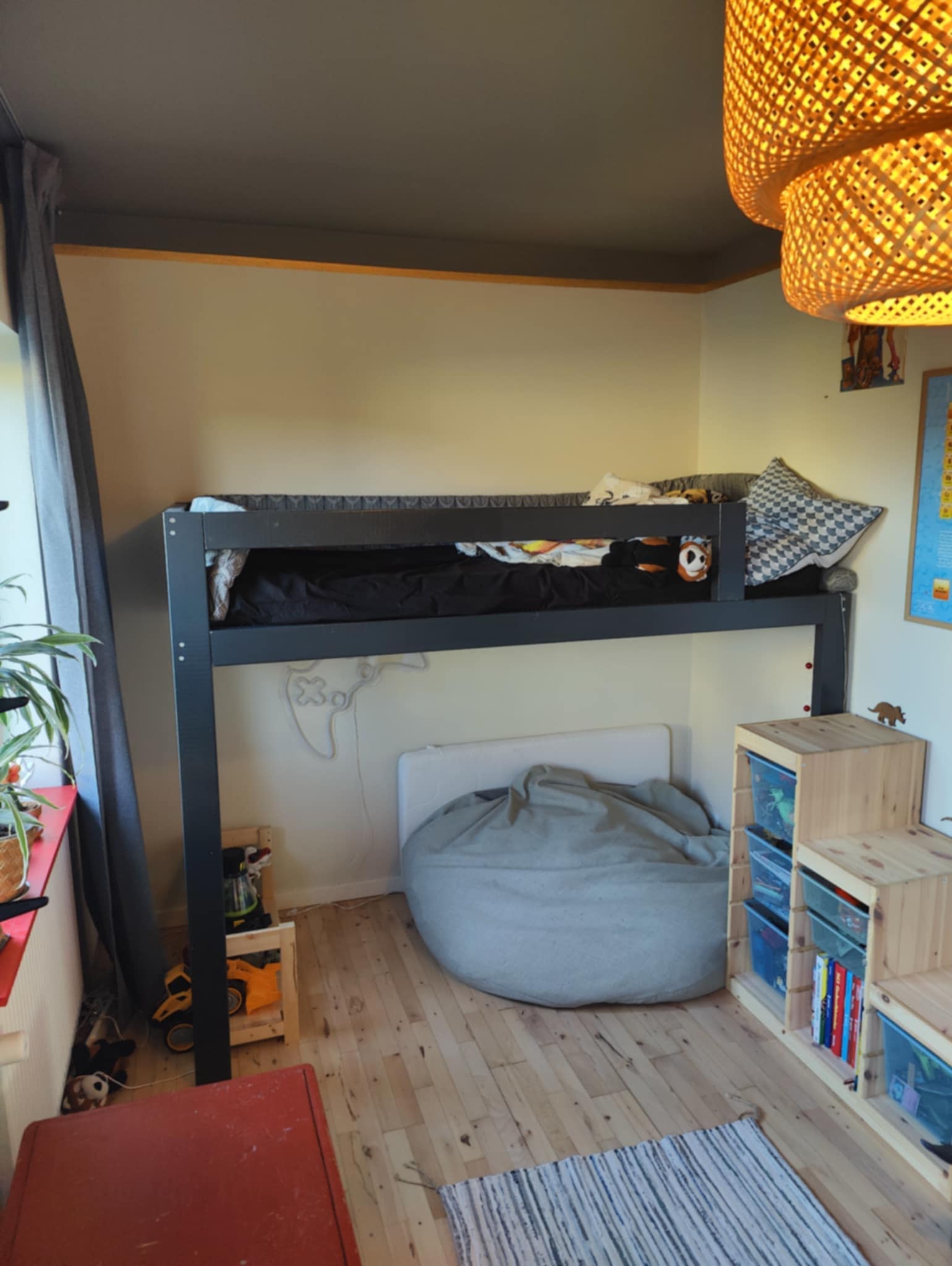 High Bedframe 200x90cm