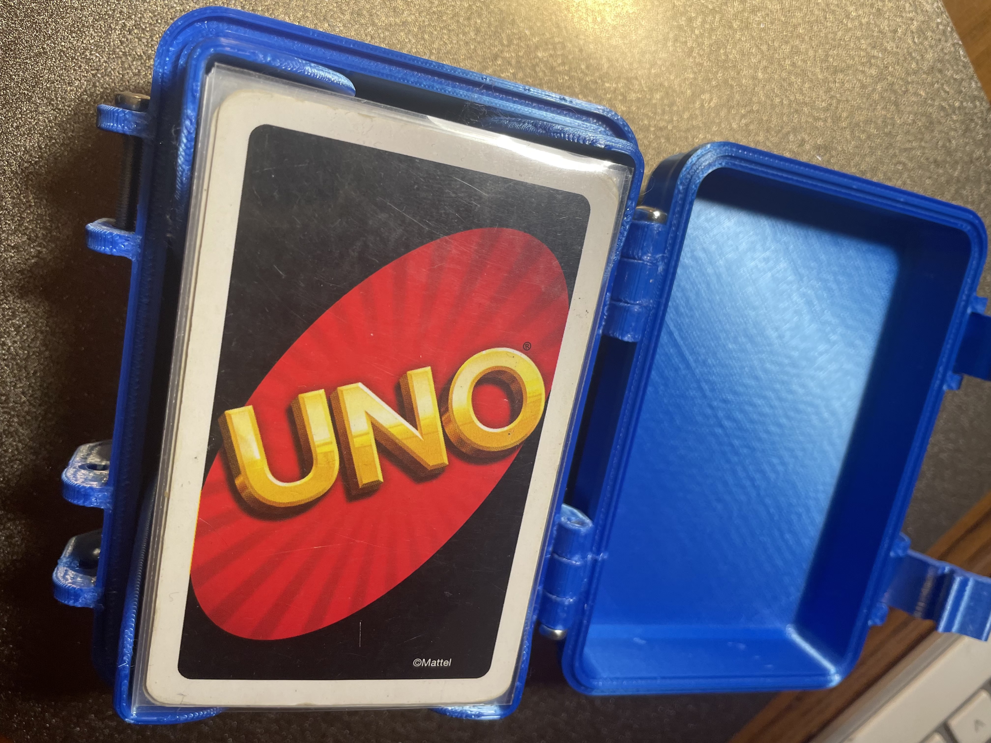 UNO box - Sleeve cards
