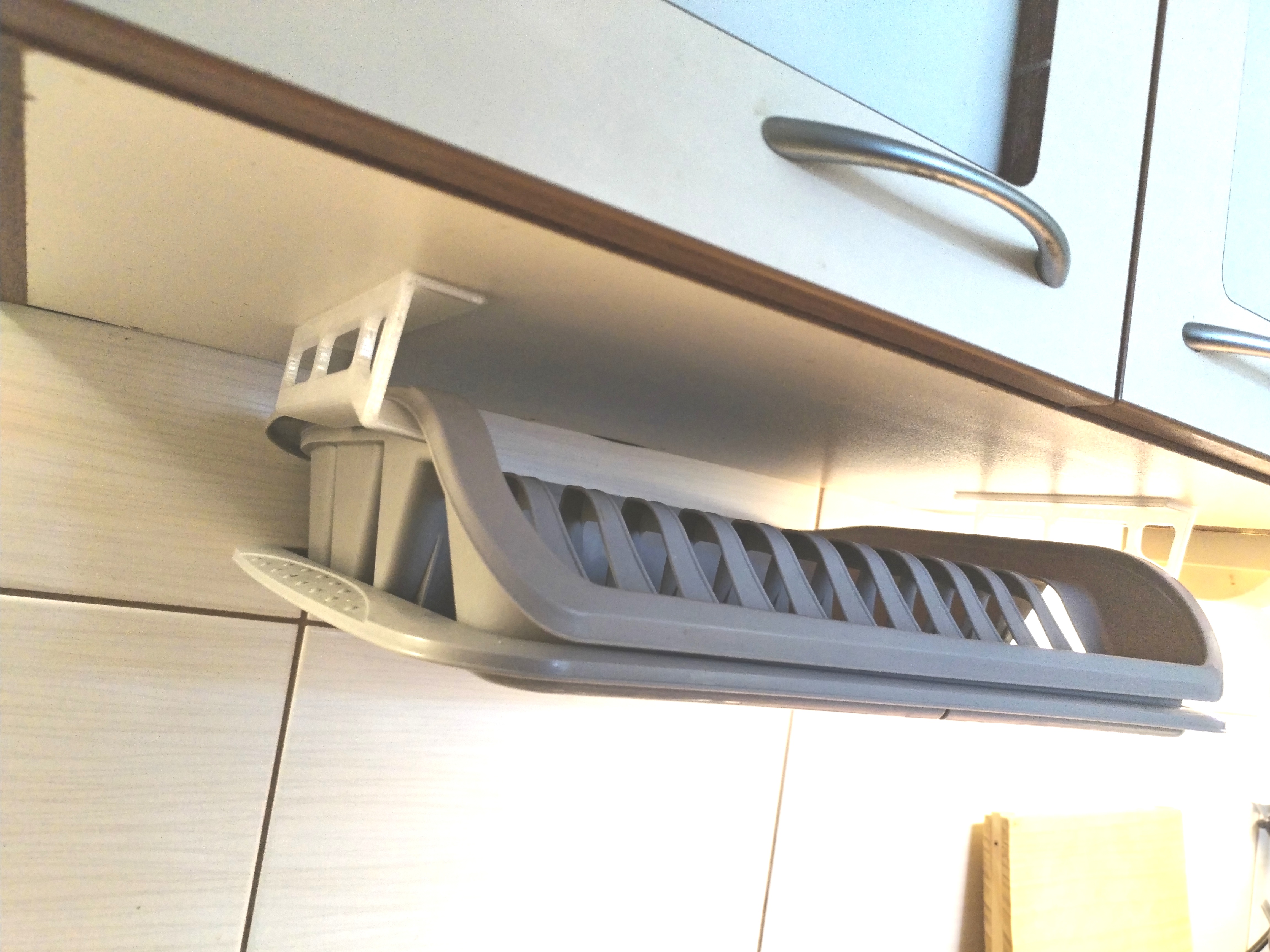 Dish drainer holder