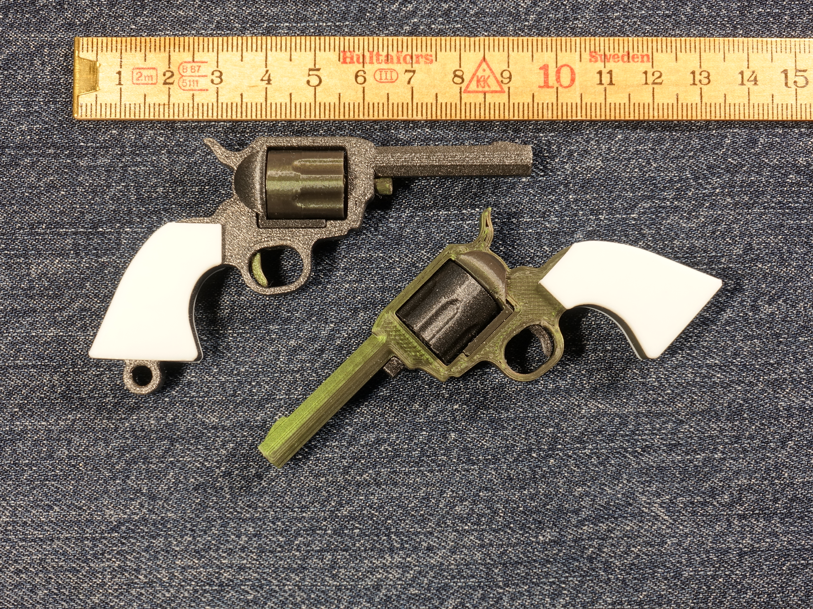 Colt SAA Revolver Miniature