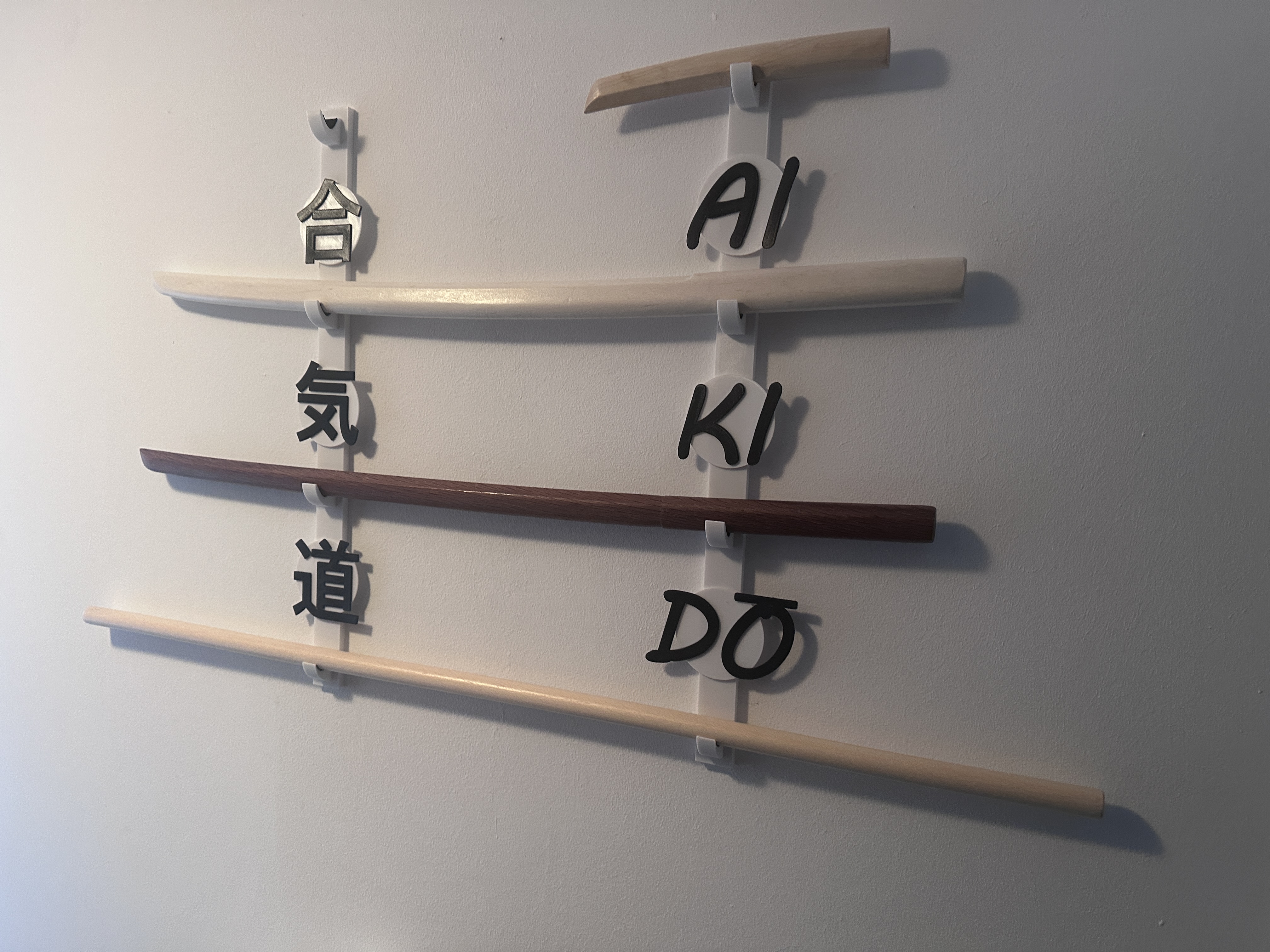 Aikido Zubehör-Wandhalterung
