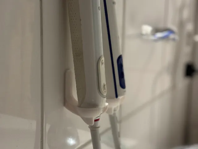 Minimalistic Upside Down Electric Toothbrush holder