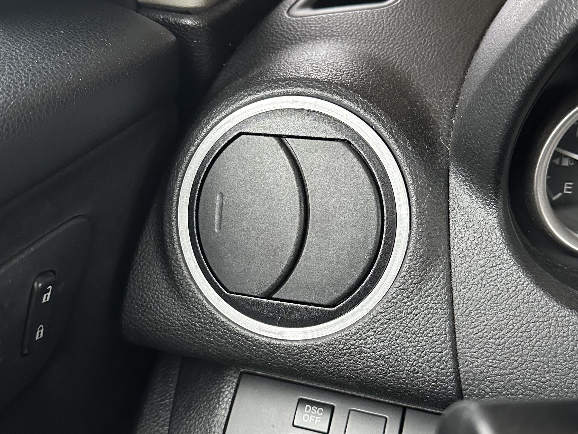 Mazda 6 2009-2013 Side AC Vent Ring Replacement