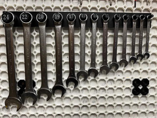 Support clef a oeillet Ega de 22 à 8 mm