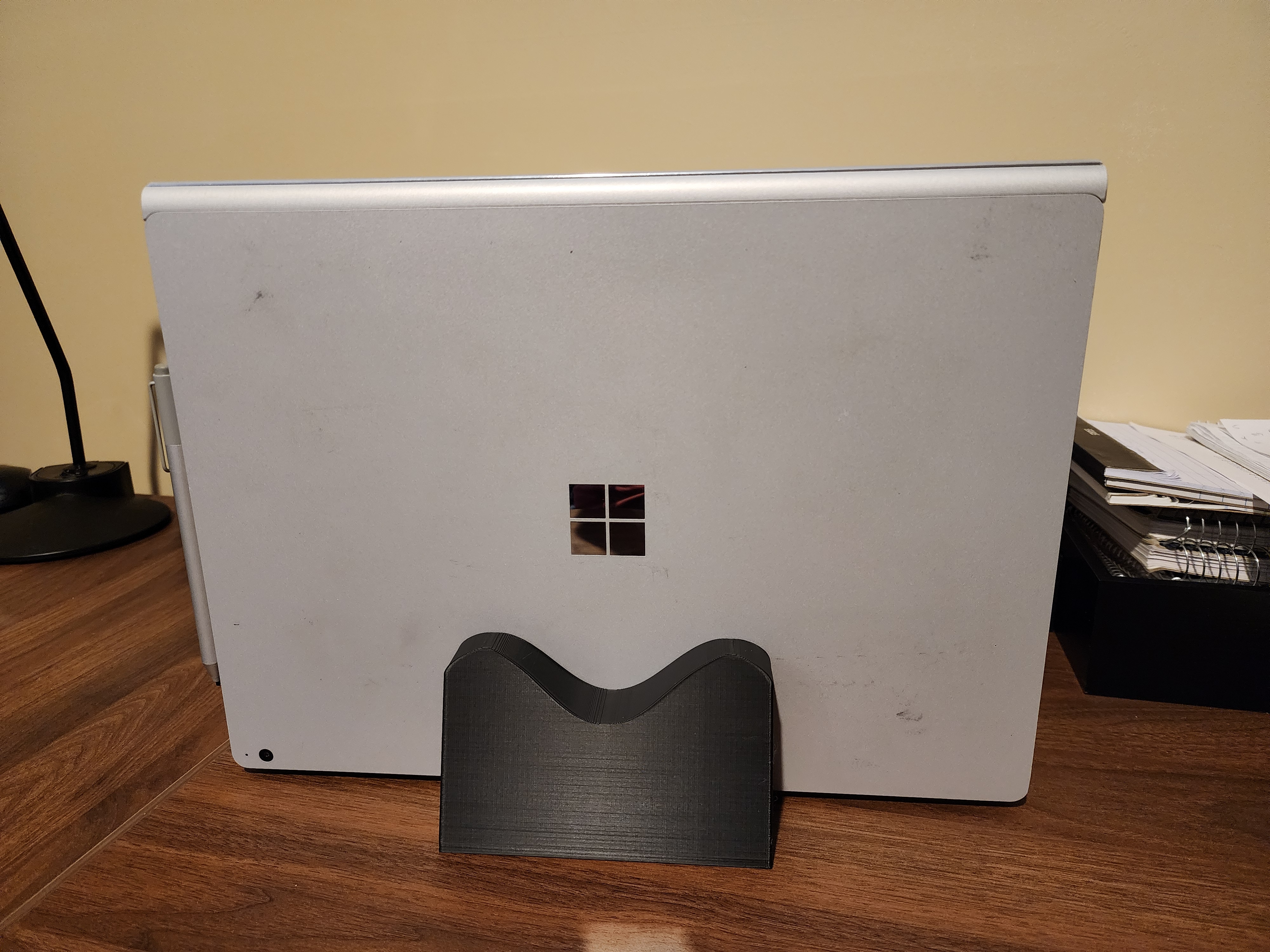 Verticle Laptop Stand