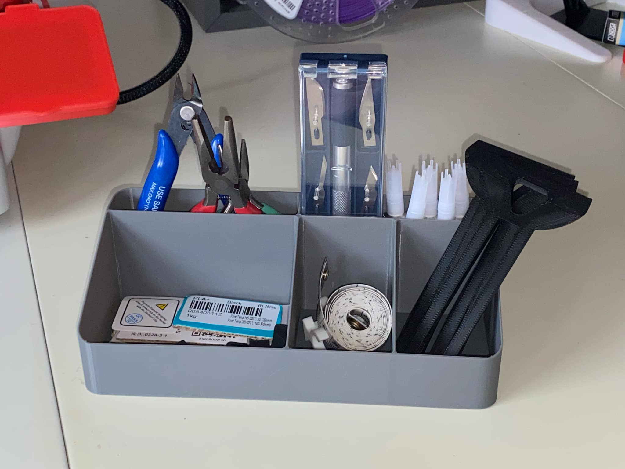 Simple Lightweight Organizer