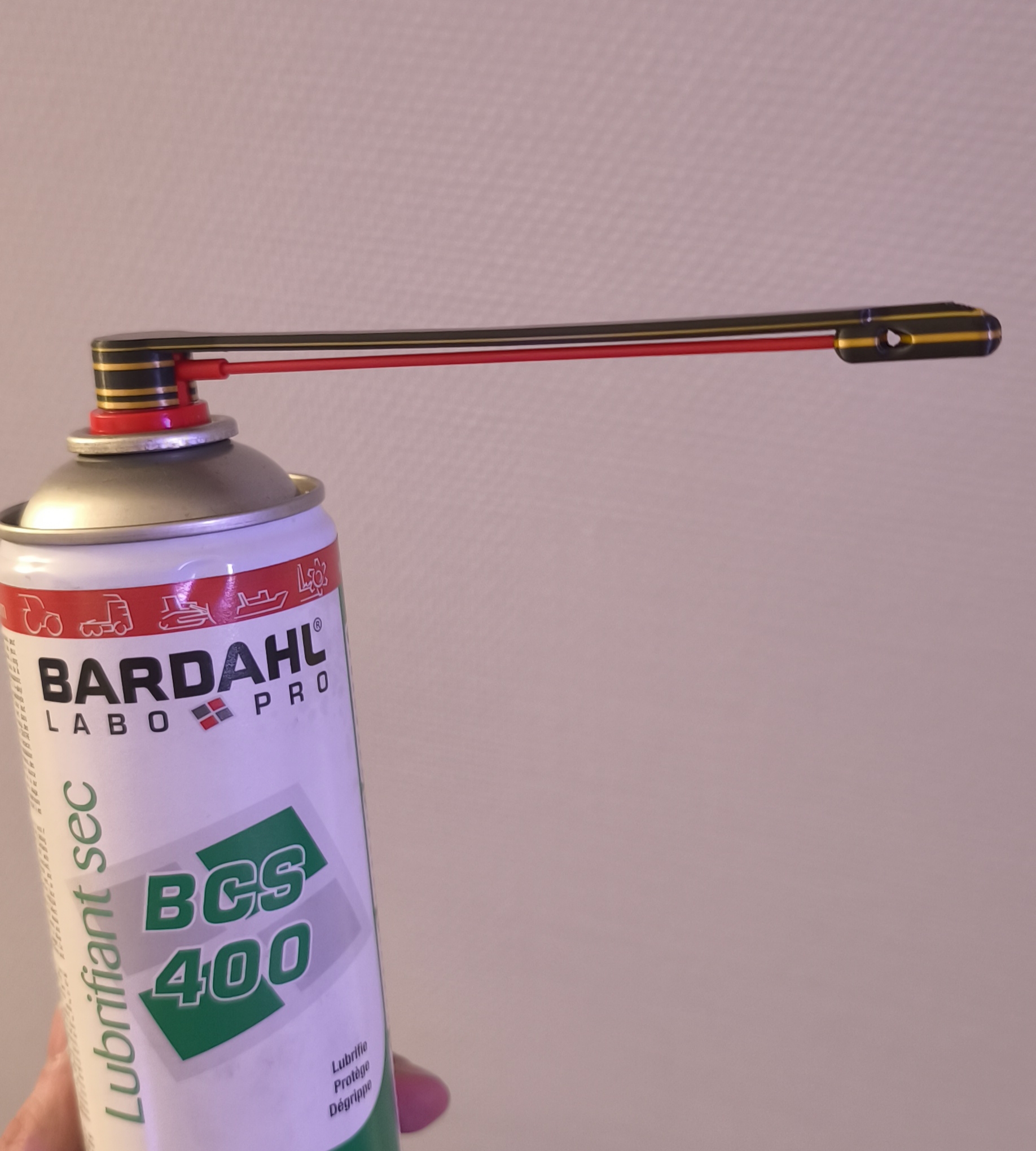 3-way roller shutter lubricator.