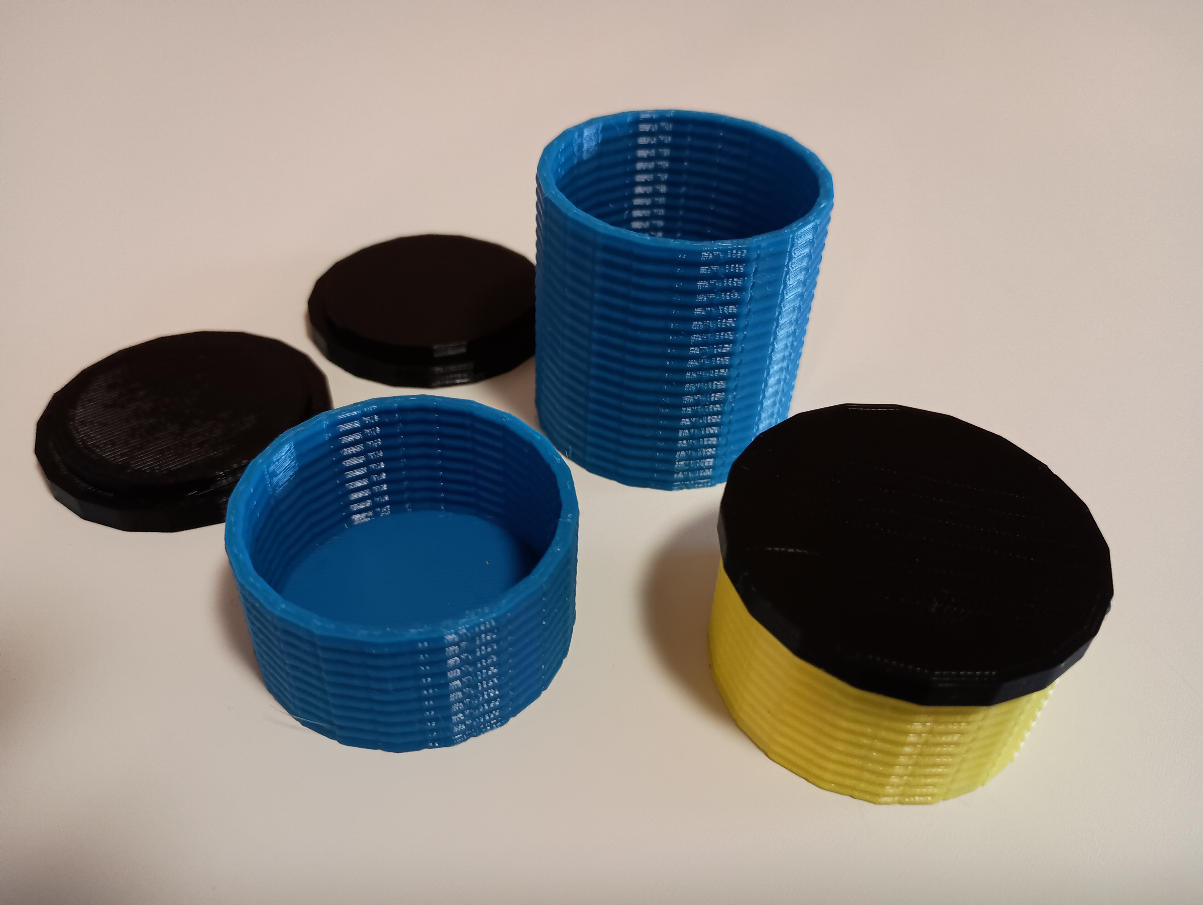 Small Woven Textured Container w/ Lid