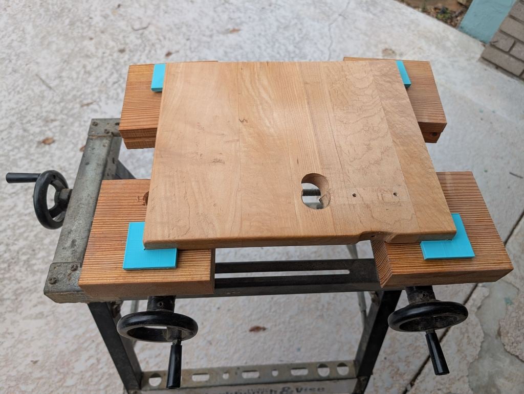 Angled workbench dog — miniatura 2