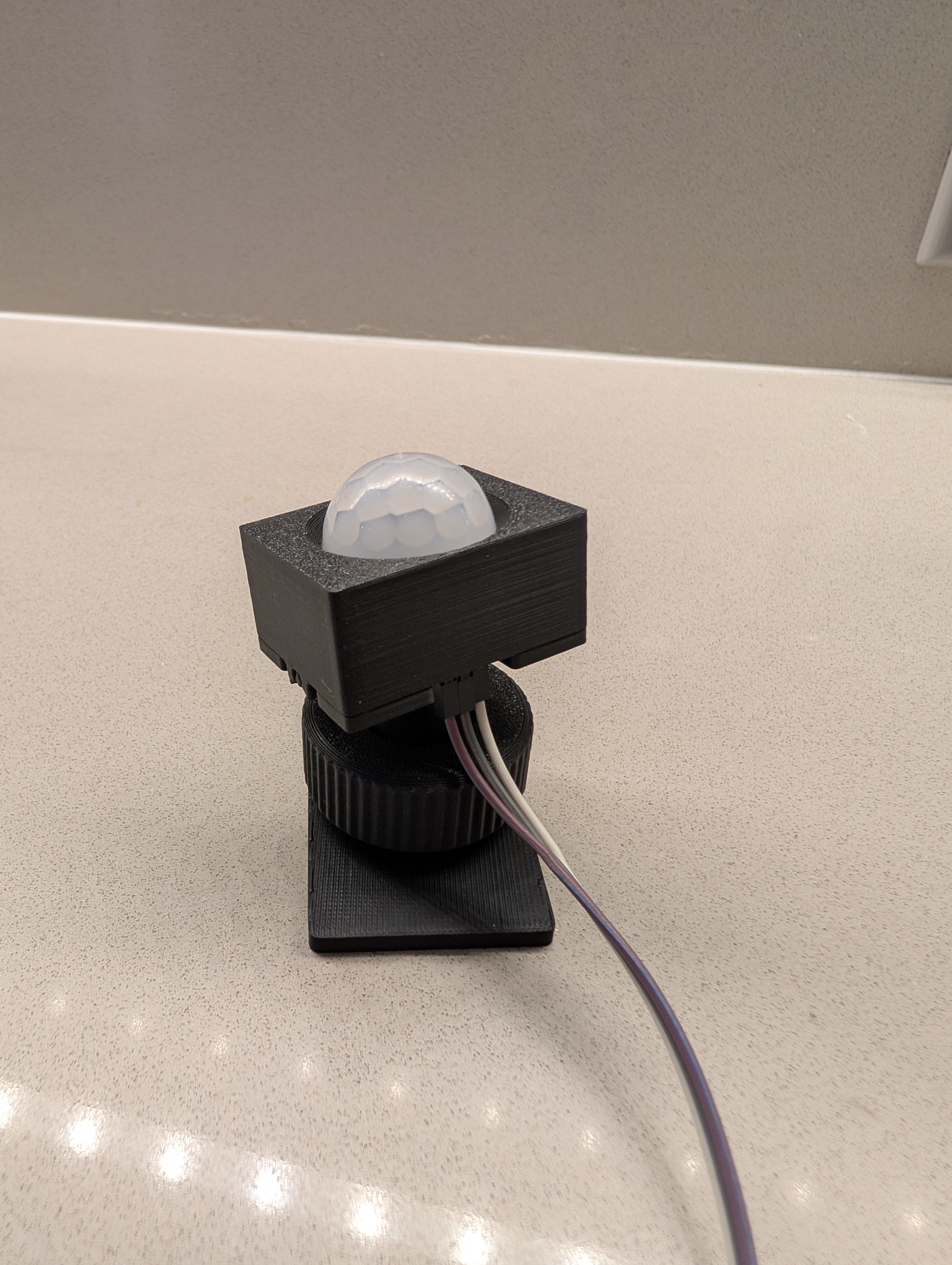 Ball joint PIR sensor mount