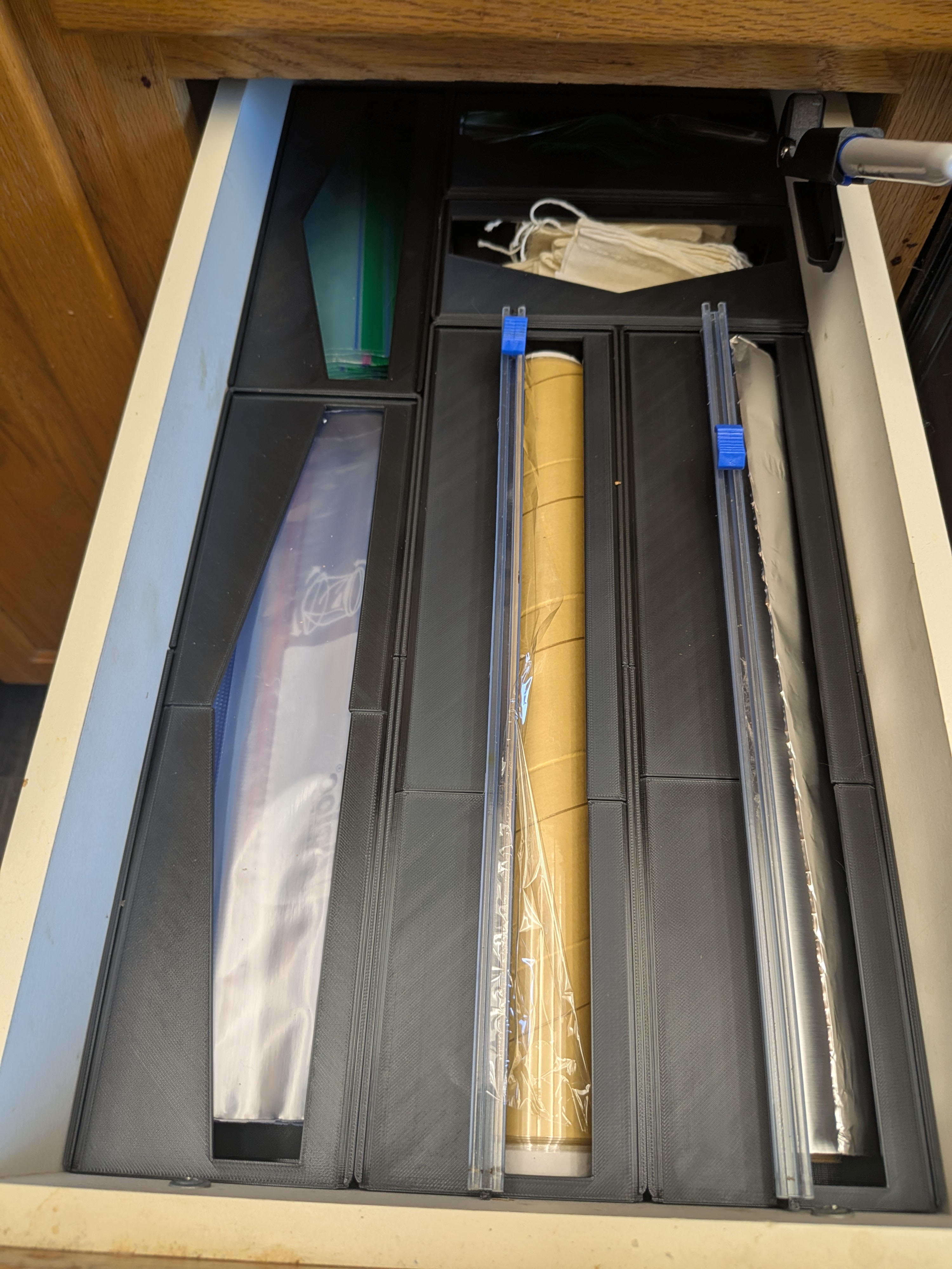 Gridfinity 4x2 Ziplock & 2x8 Plastic Wrap w/ blade support
