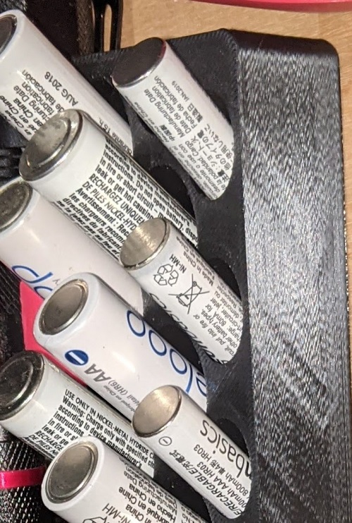 17xAA & 9xAAA Battery Wall Mount Holder