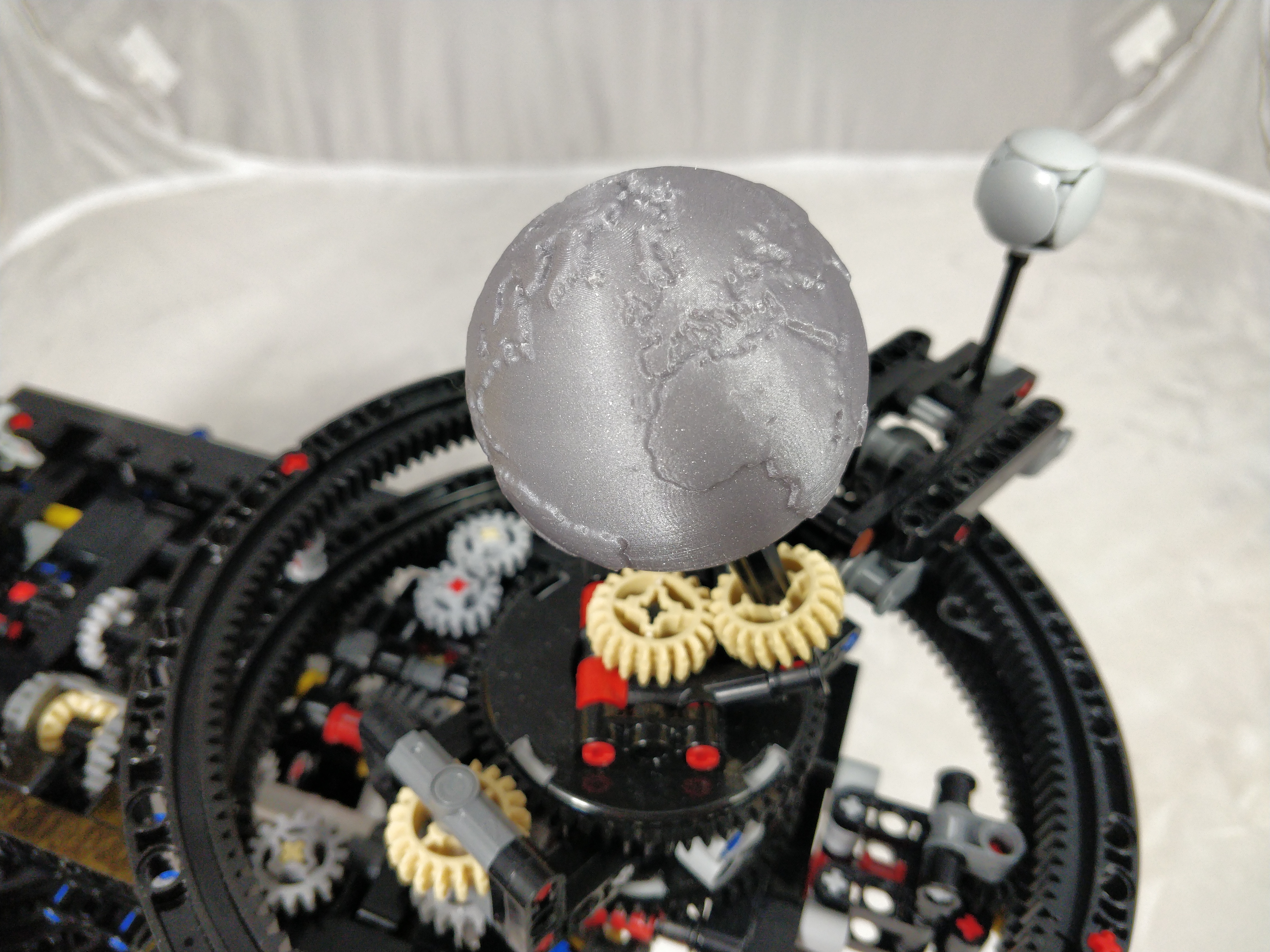 Earth with Lego Axle Hole (Solid)