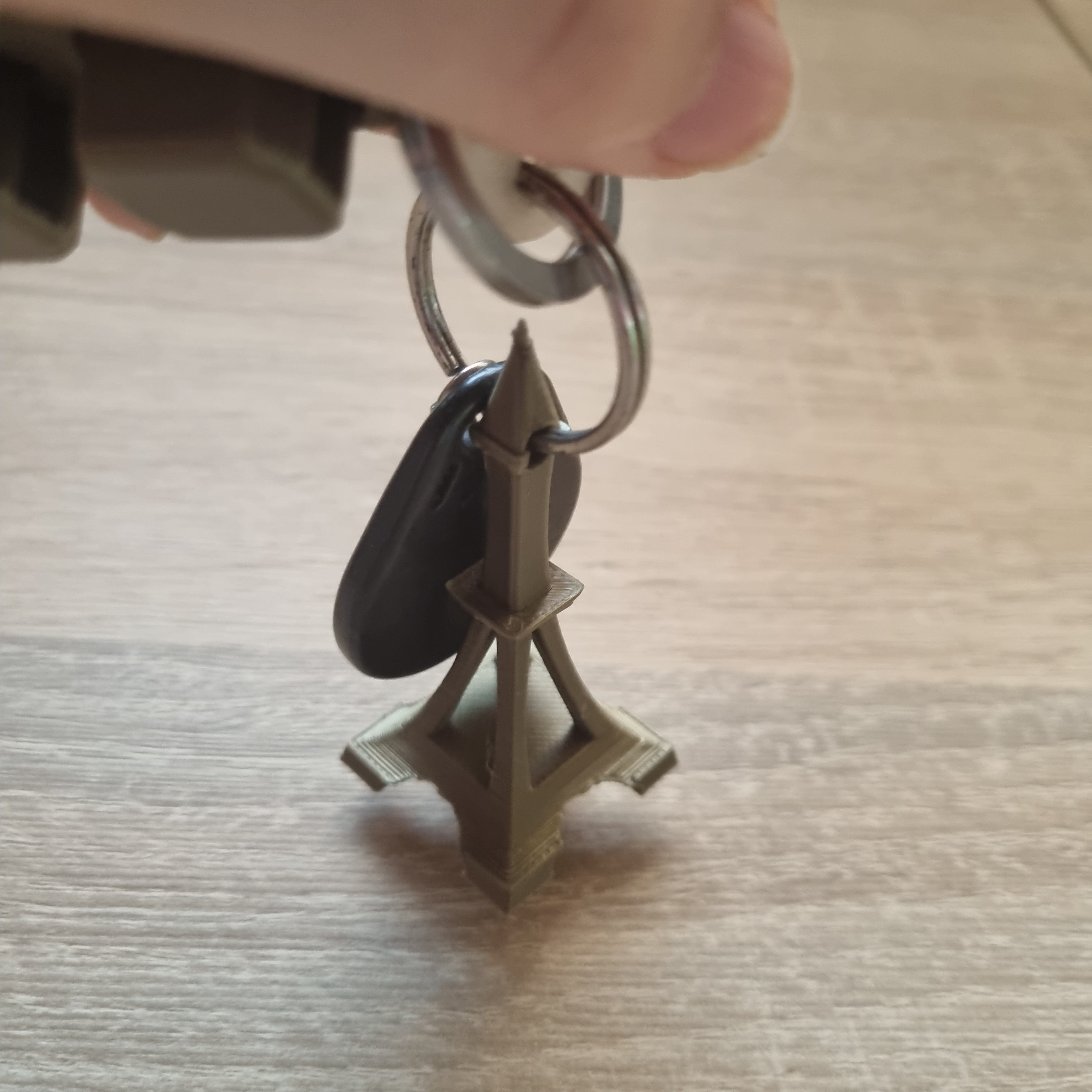MINI EIFFEL tower (key ring)