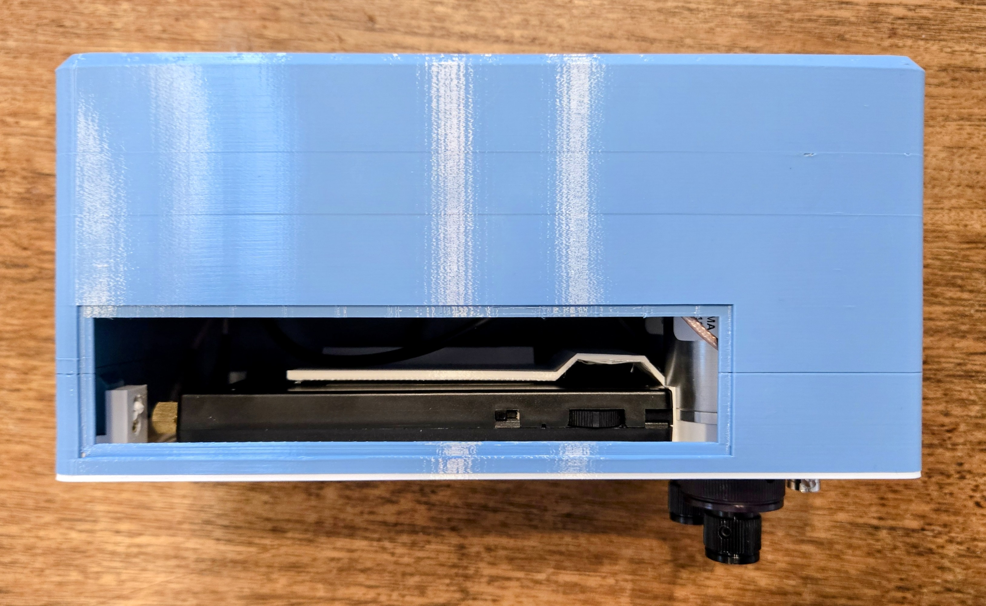 macroPFA (Benchtop Phase Frequency Analyzer based on the nanoVNA-H4 / tinyPFA) — miniatura 4