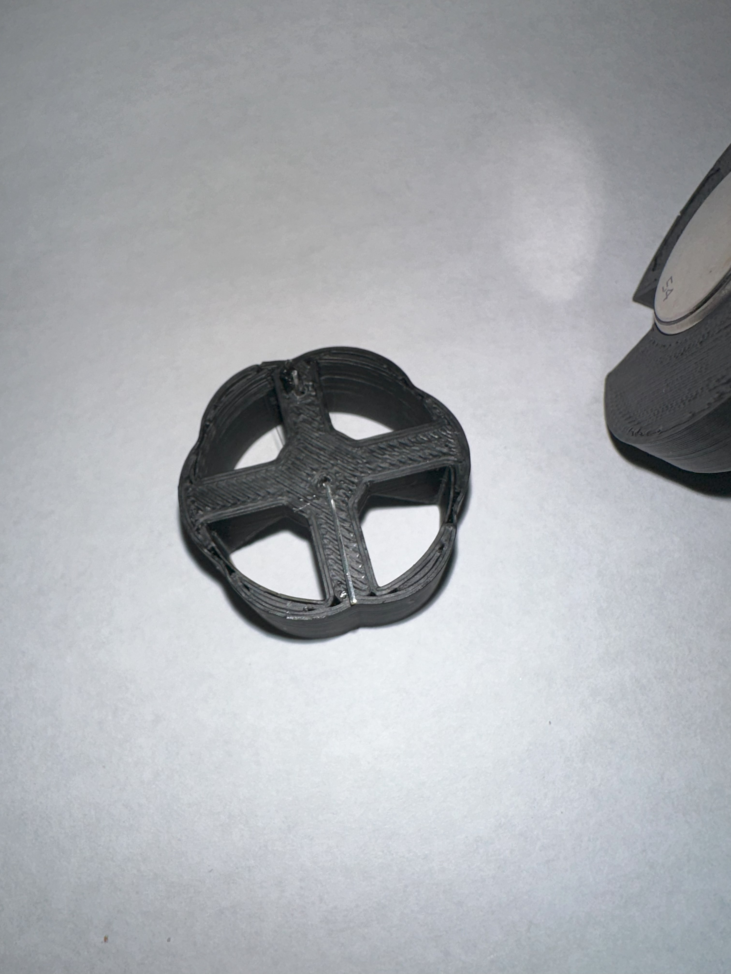 Miniatura 5 do modelo 3D Large Destiny ghost LED holder