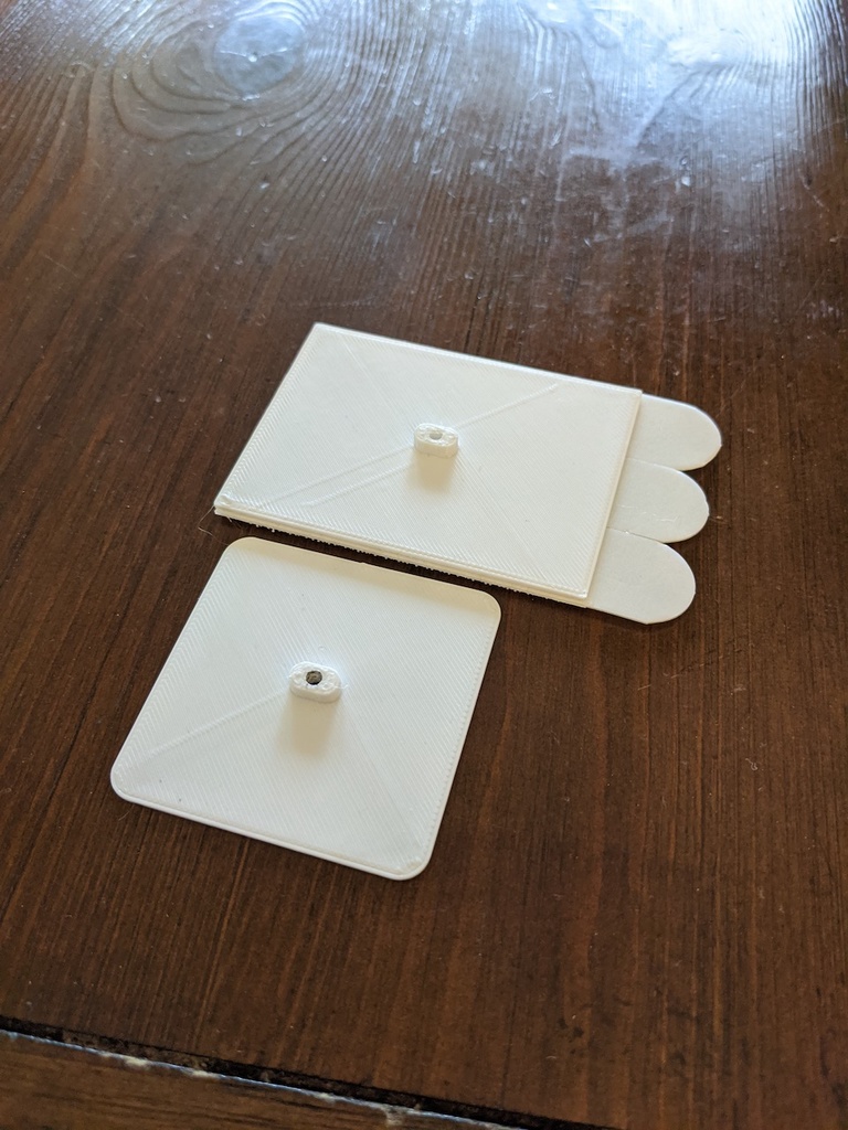 Dyson v6/v7 Wall Mount Dock Command Strips Plate by TallDonkey