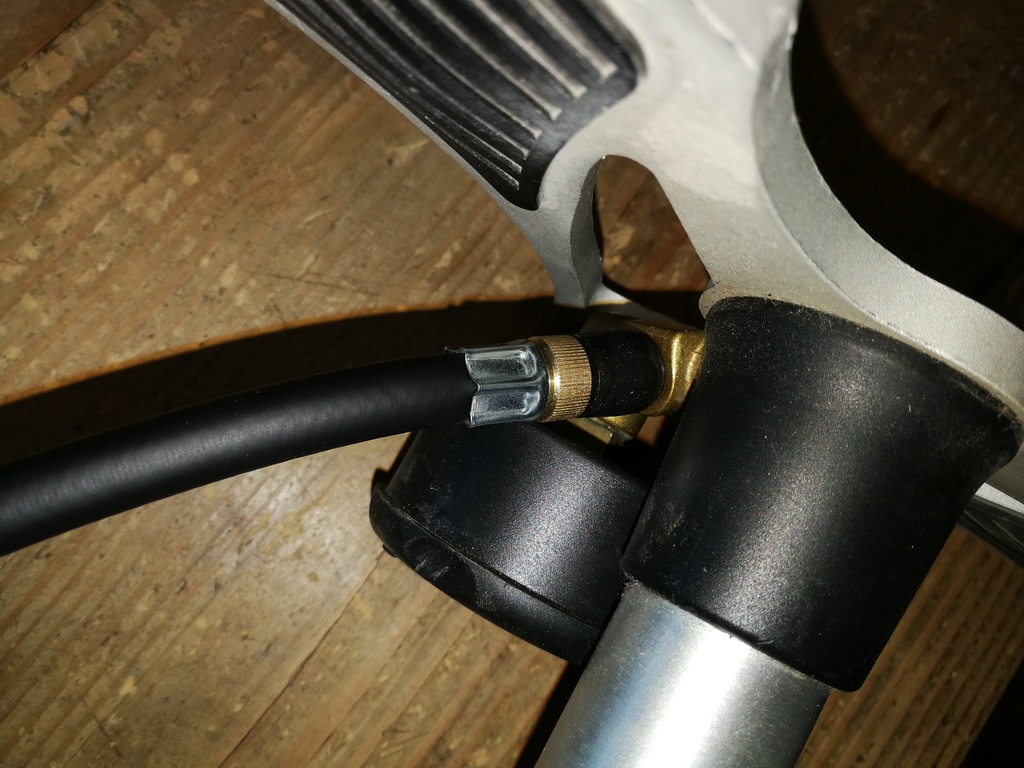 Bicycle Air Pump Hose Adapter by Elektronik Download free