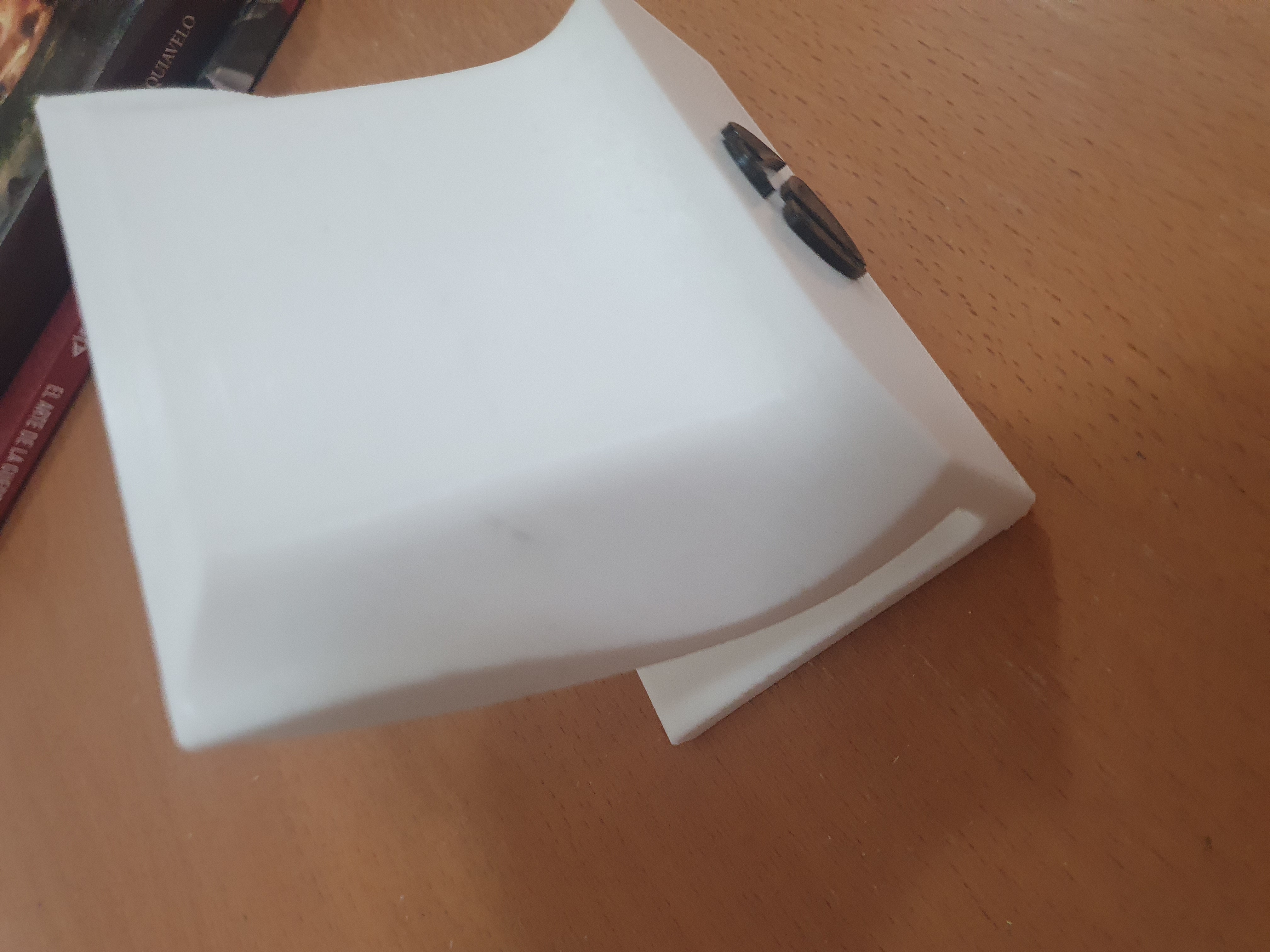 Xbox One controller stand