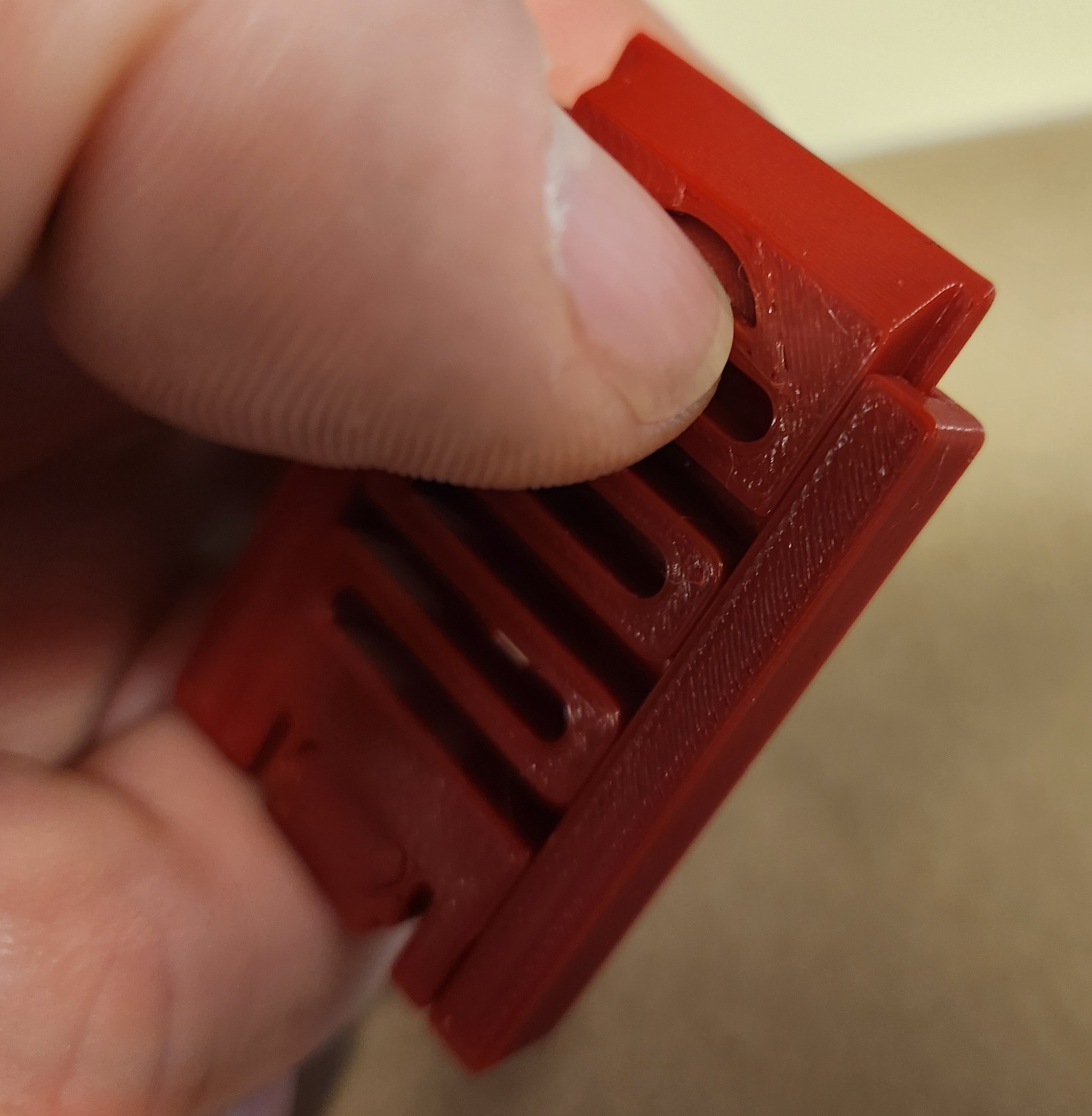 Miniatura 8 do modelo 3D Spring Latch