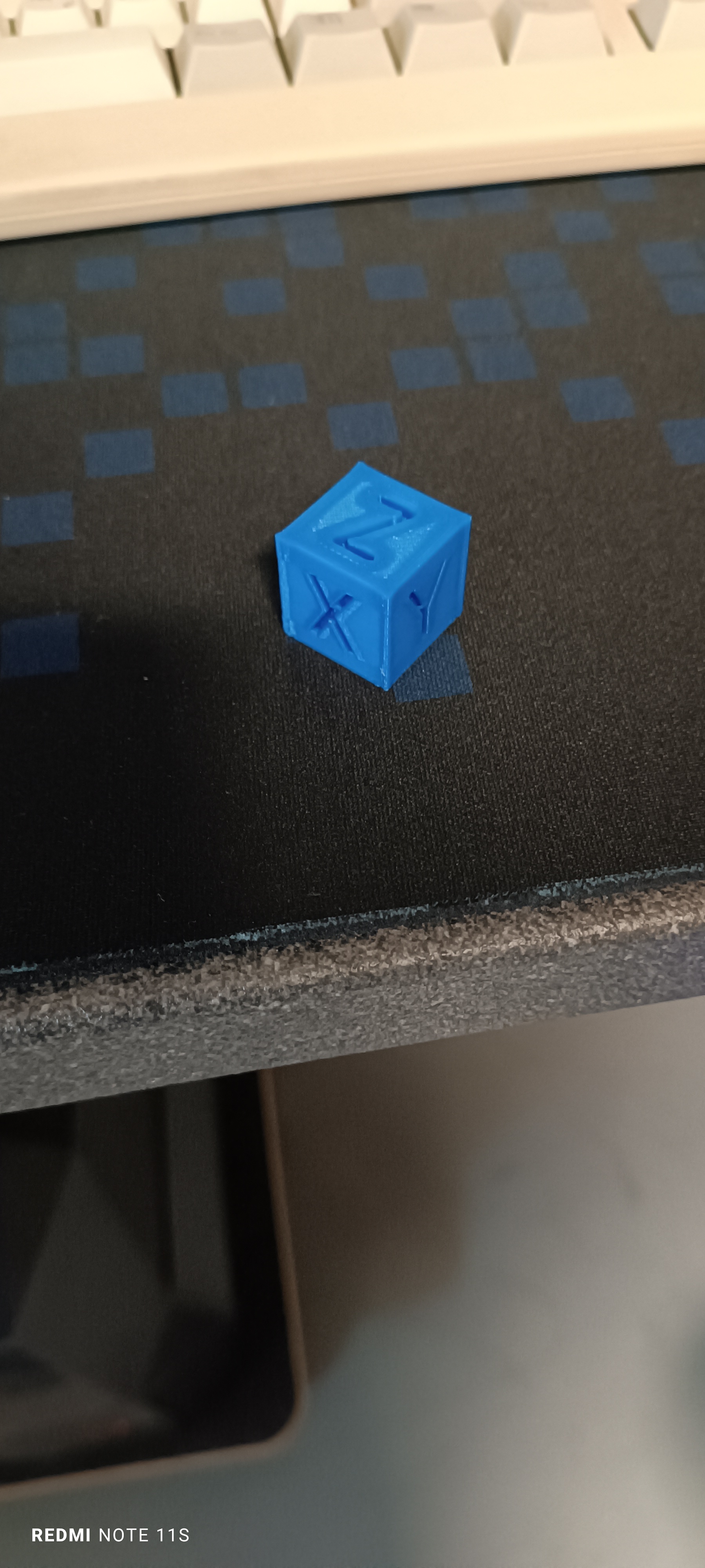 XYZ 20mm calibration cube