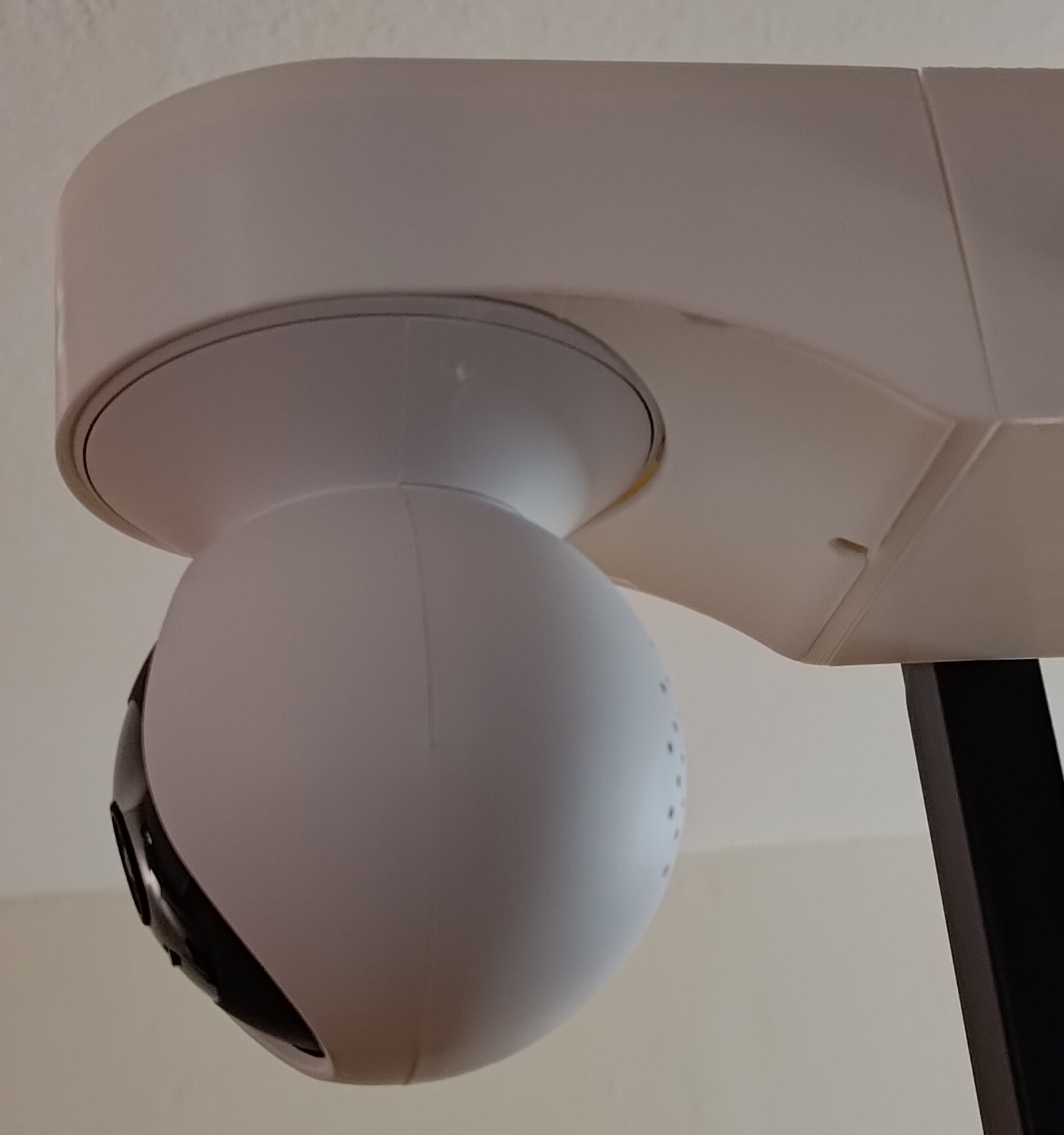 Reolink E1 Pro Wall mount (HW V3)