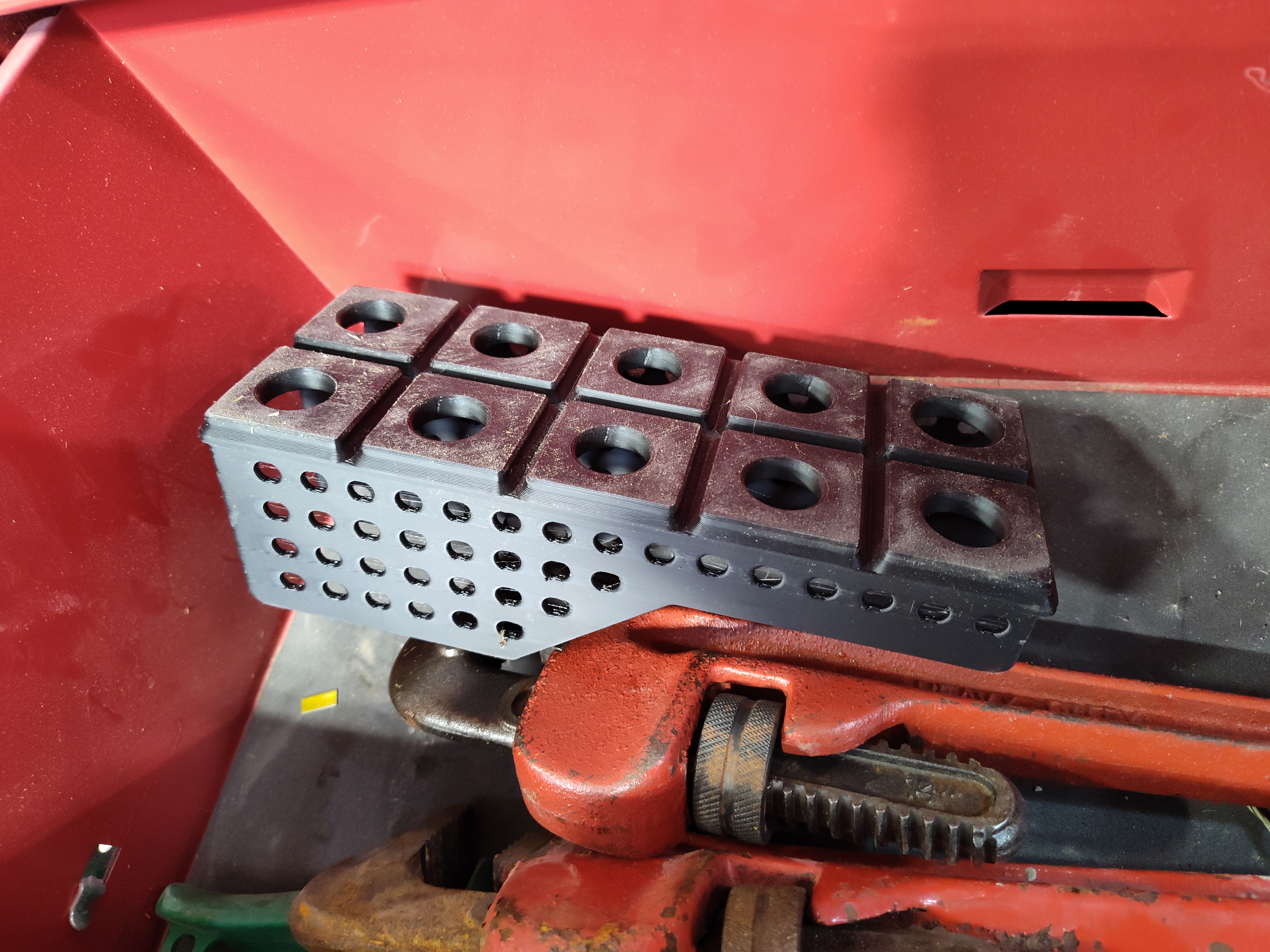 Miniatura 5 do modelo 3D Gridfinity Pliers Rack Modified