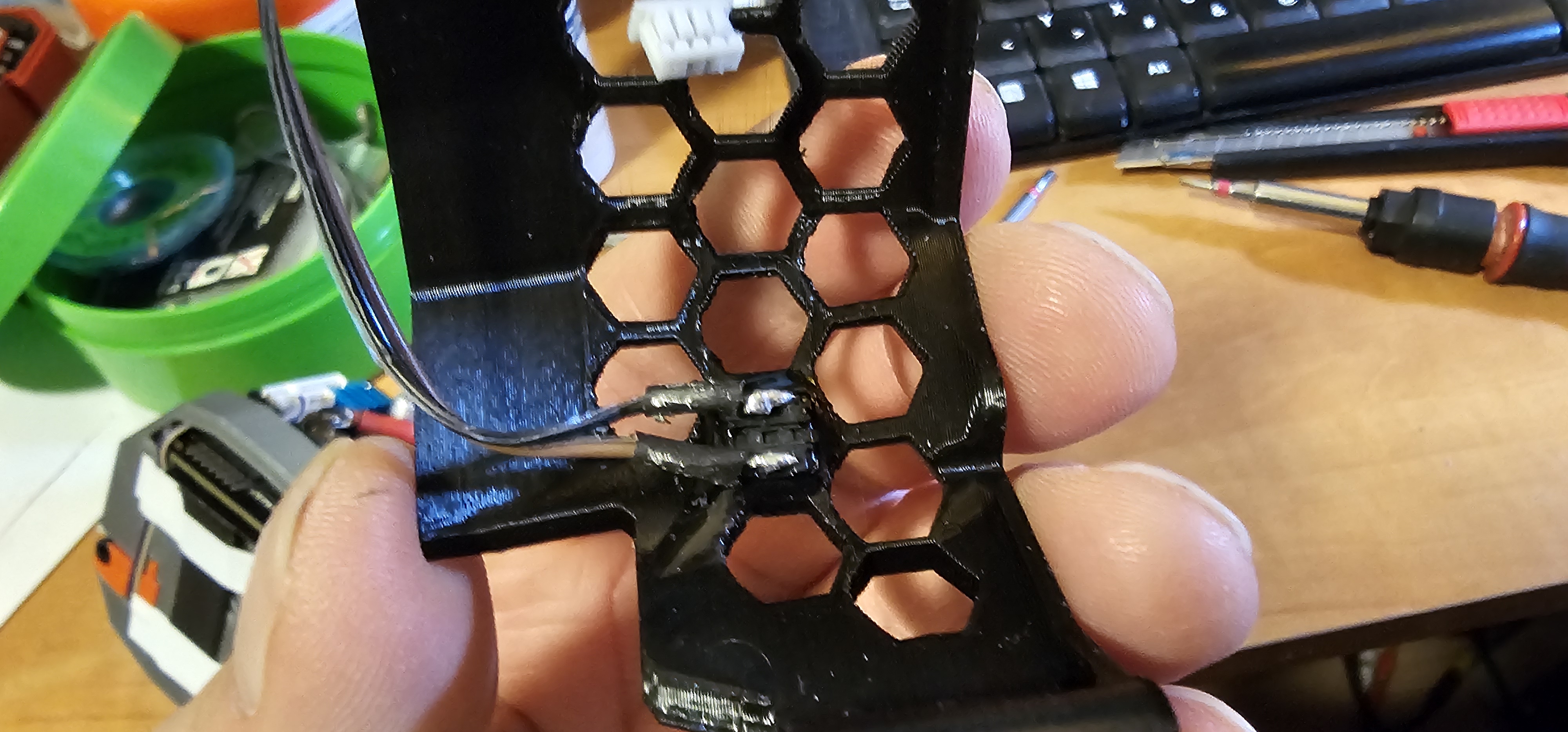 Miniatura 7 do modelo 3D Galileo 2 cable cover with eject button