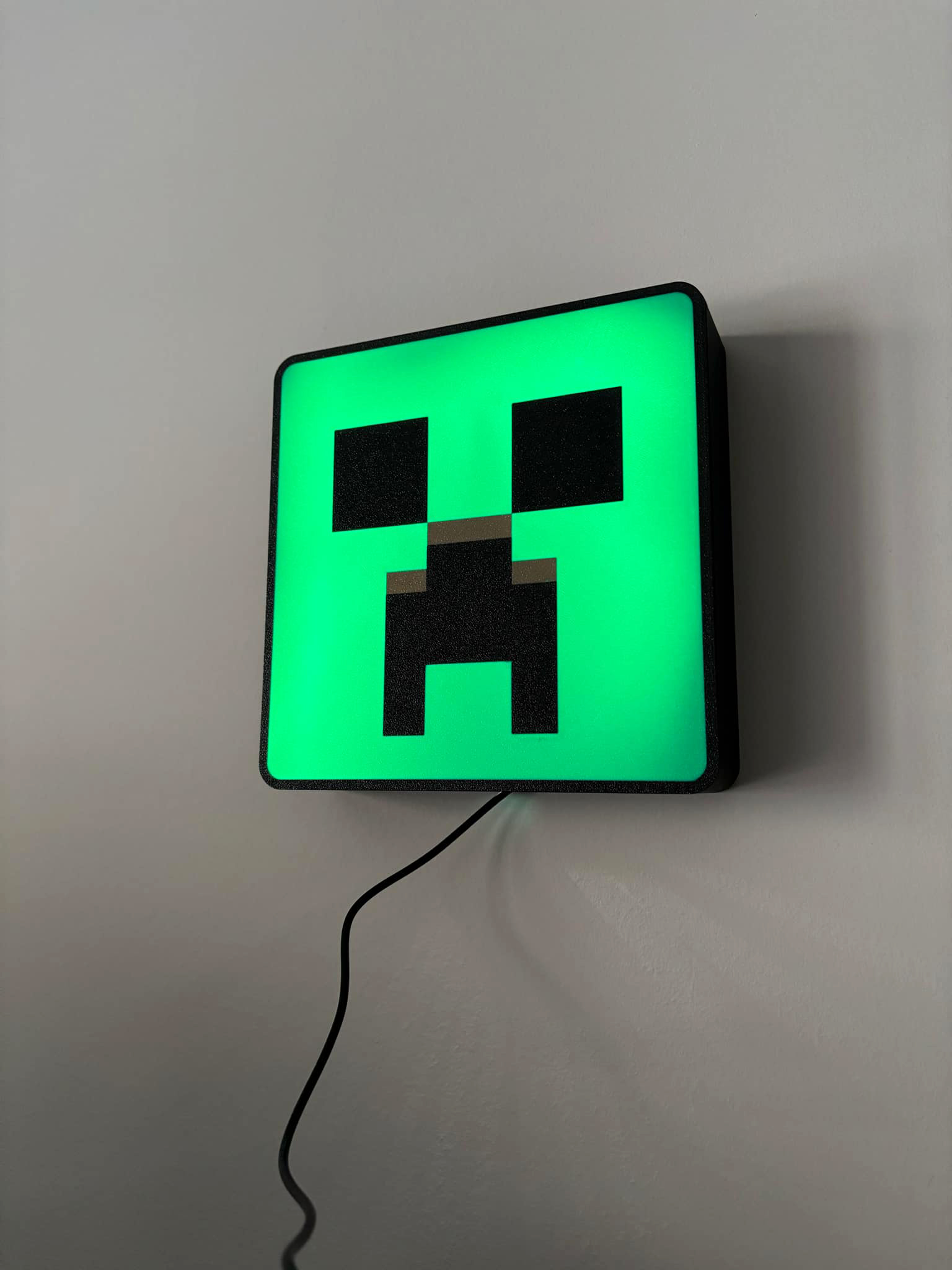 Minecraft Creeper light box