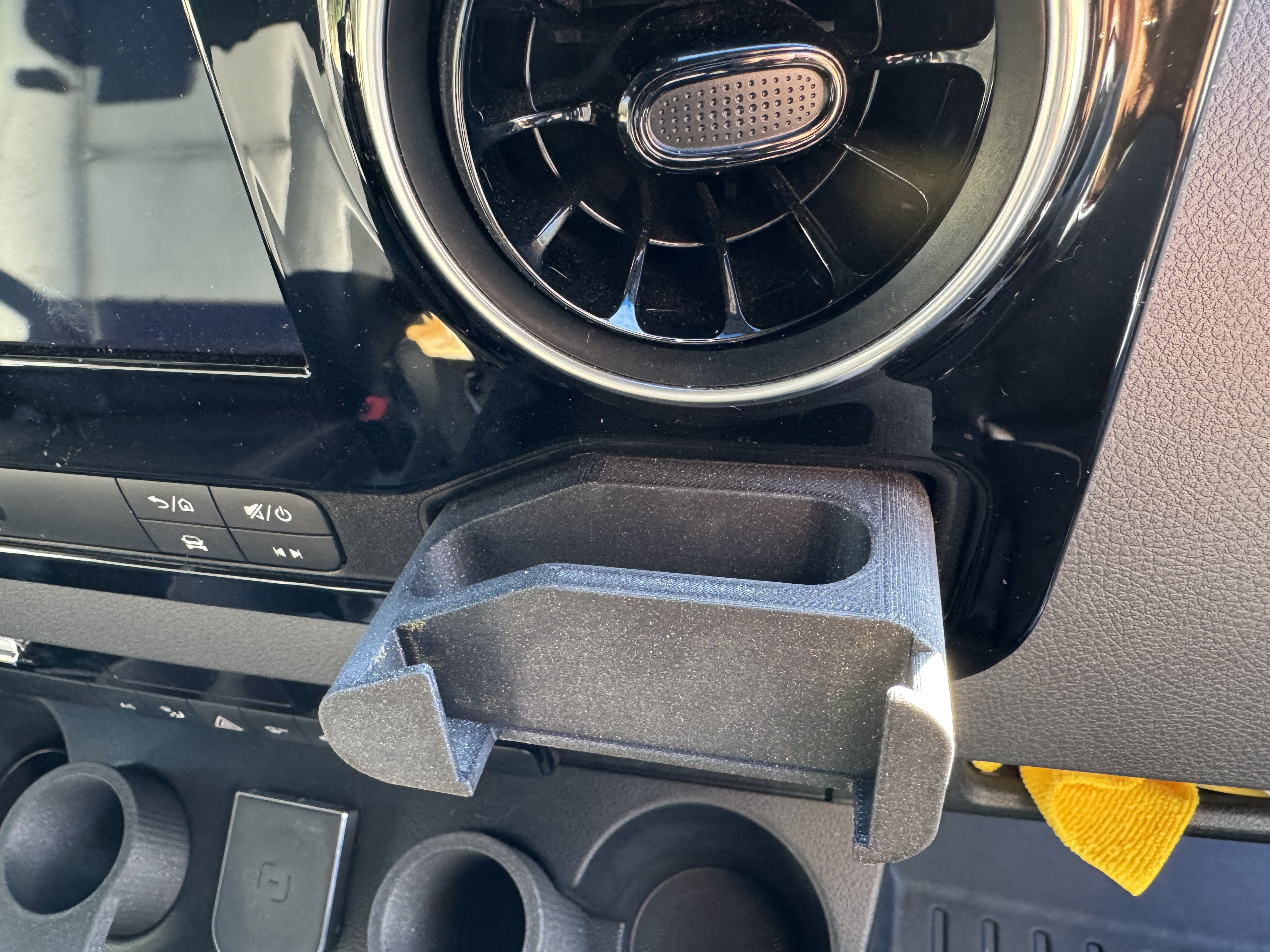 iPhone 13 Pro Max holder for Mercedes Sprinter (later models)