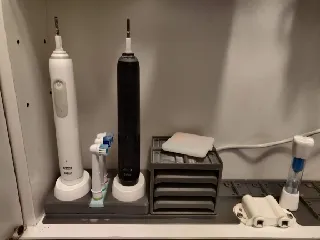 Gridfinity OralB Dual Charger/Single Outlet w/ Toothbrush Stand