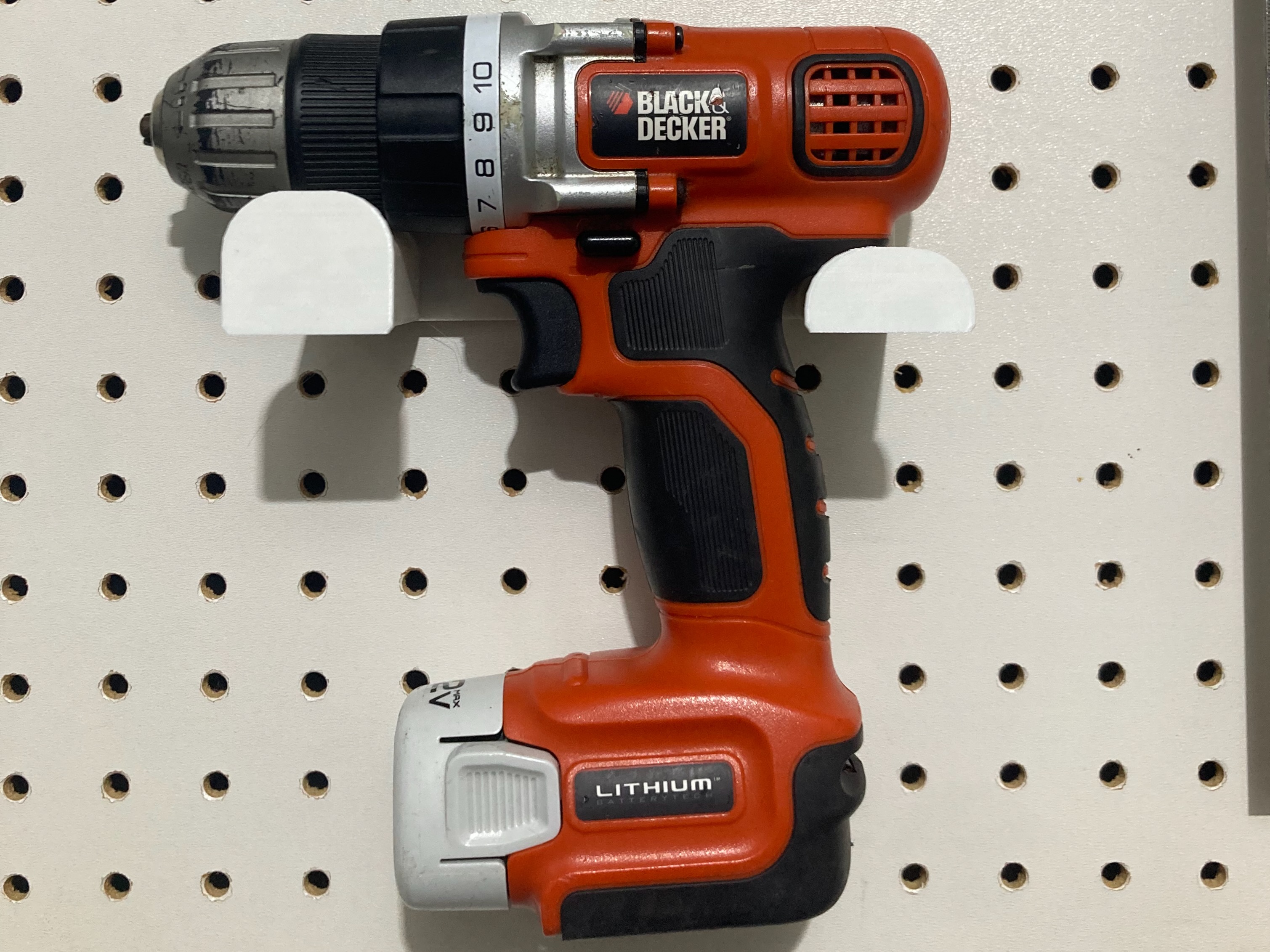 Sy's Peglock Black and Decker 12V Drill (LDX112C)