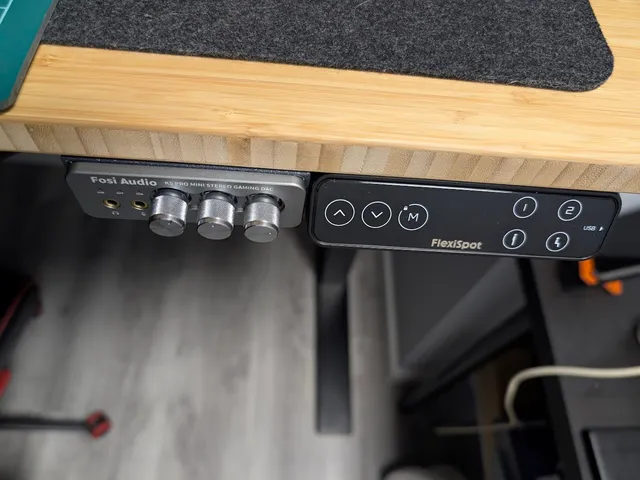 Fosi Audio K5 Pro support underdesk
