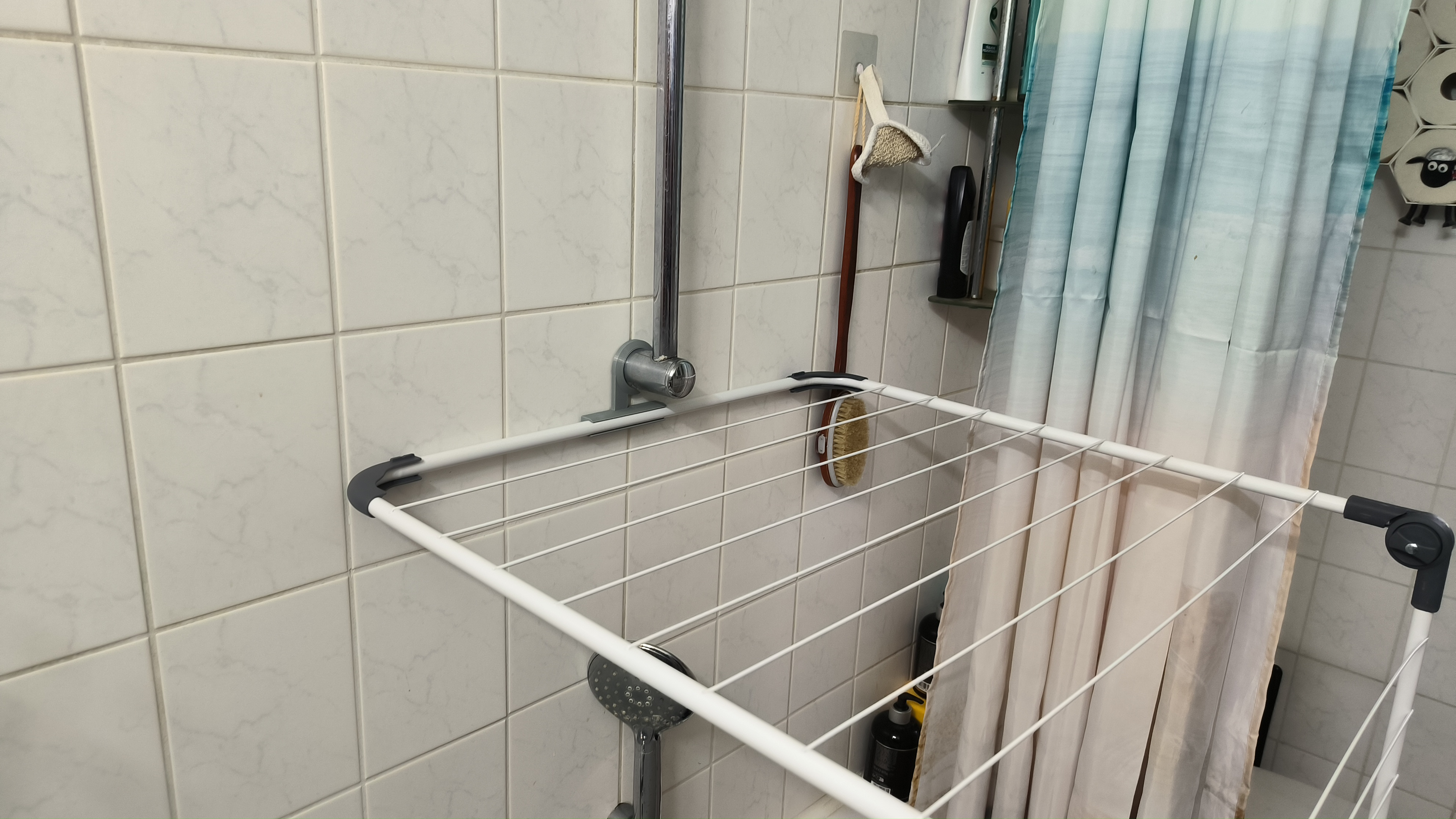 Halter für Badewannen-Wäscheständer