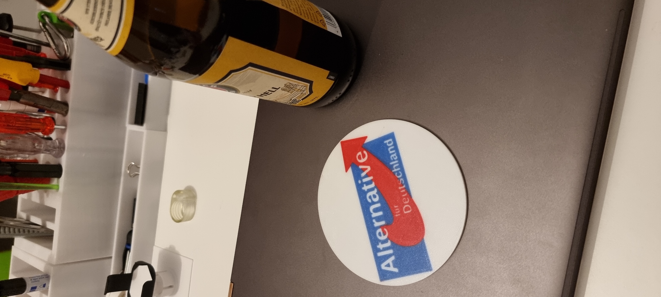 AFD Bierdeckel, Untersetzer, Unterleger - AFD beer mats, coasters, underlays