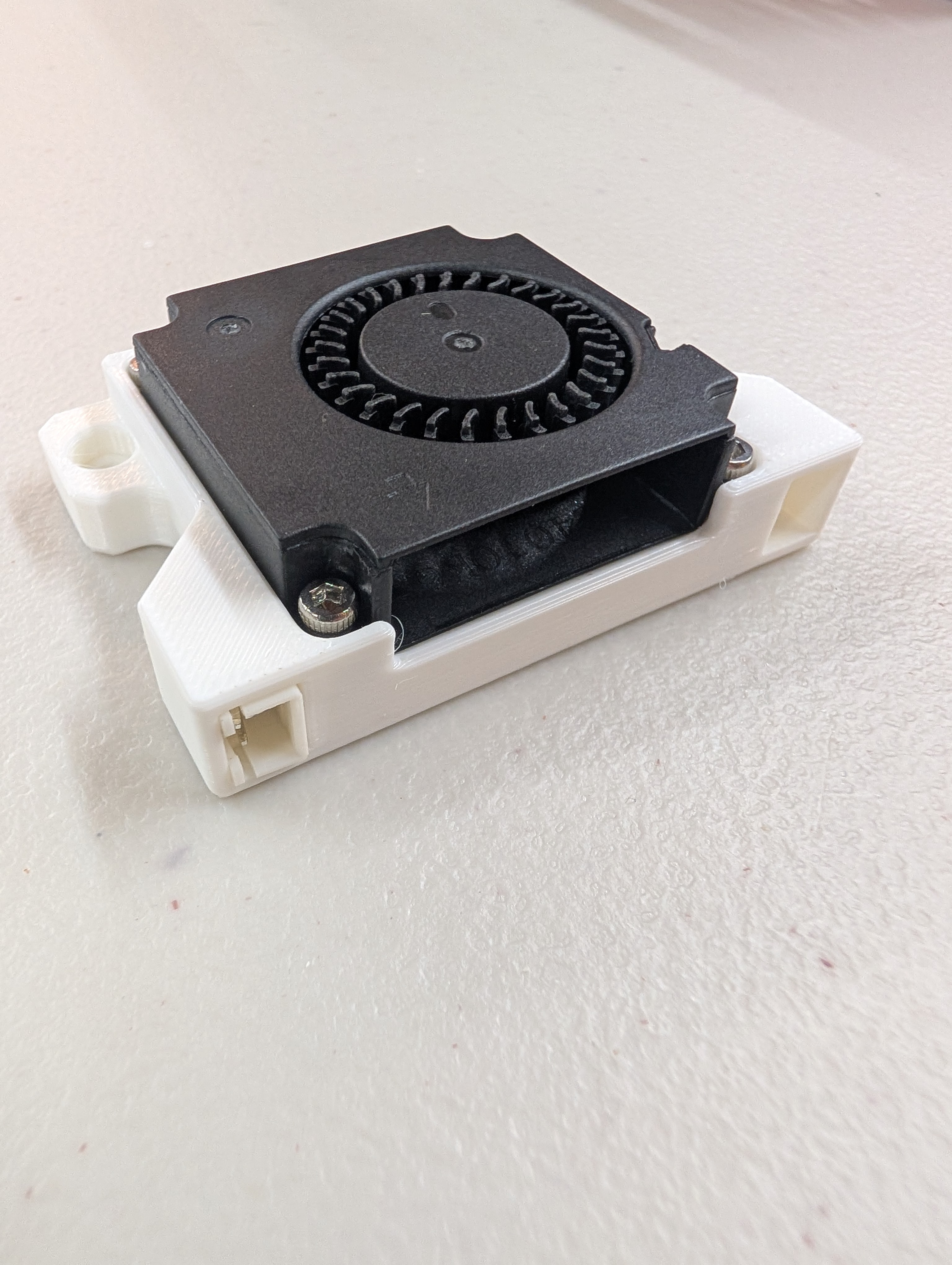 4010 Blower Bed Fan (1515 Mount)