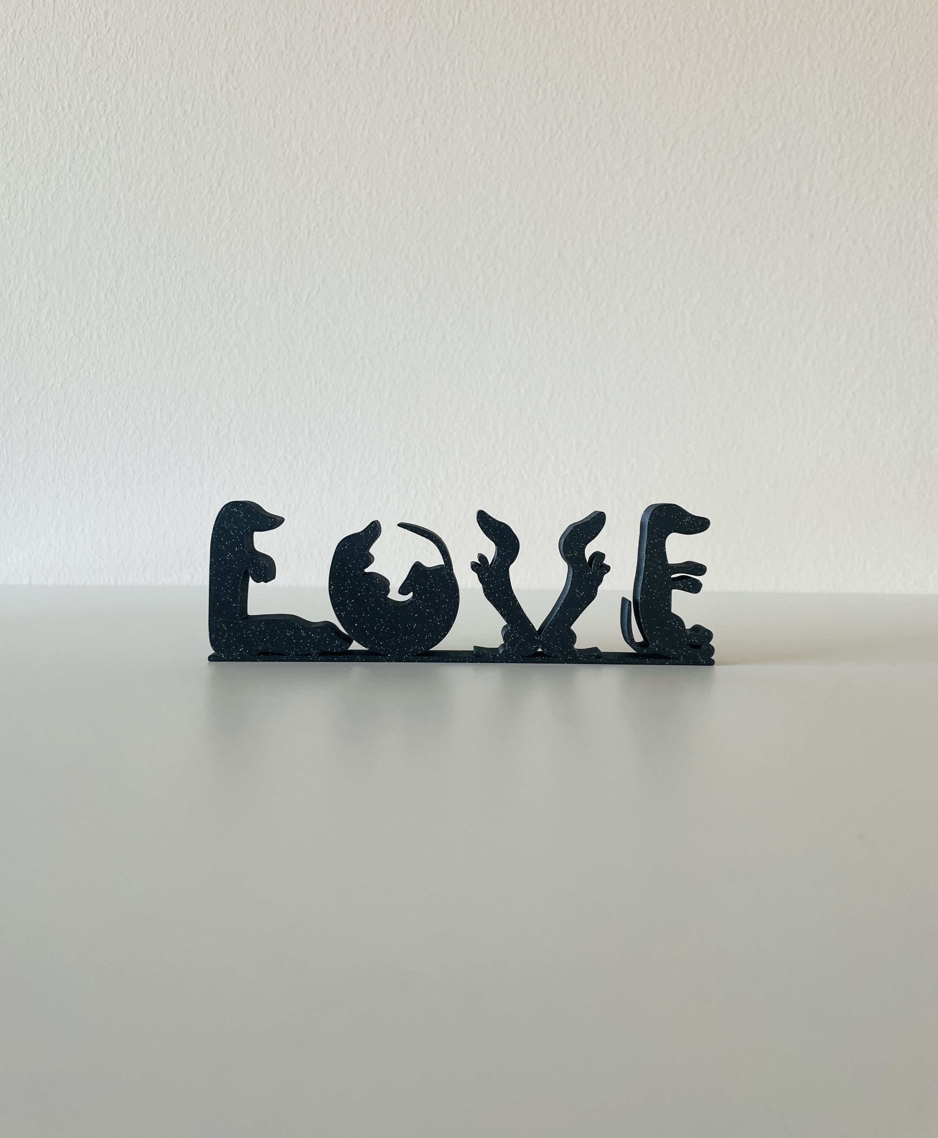 Dachs love sign
