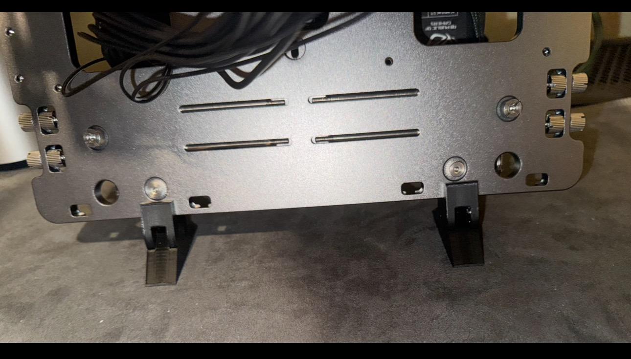 Openbench v2 angled foot