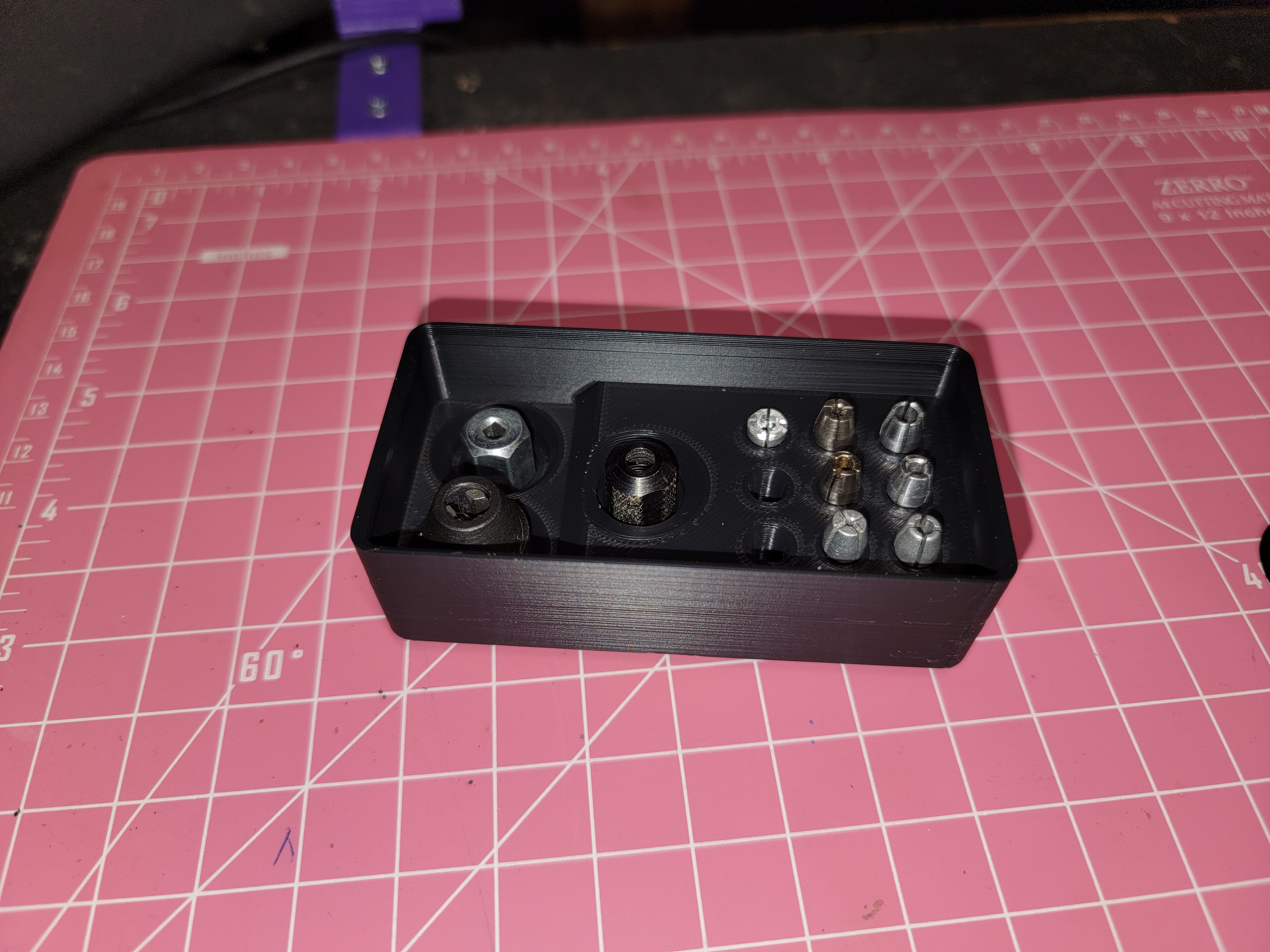 Miniatura 2 do modelo 3D Dremel Gridfinity Stackable Collet Bin