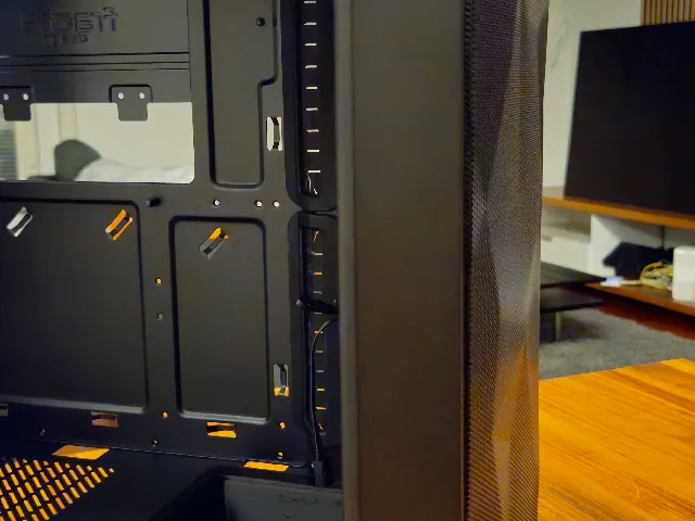 Fractal Design Meshify C front panel spacer