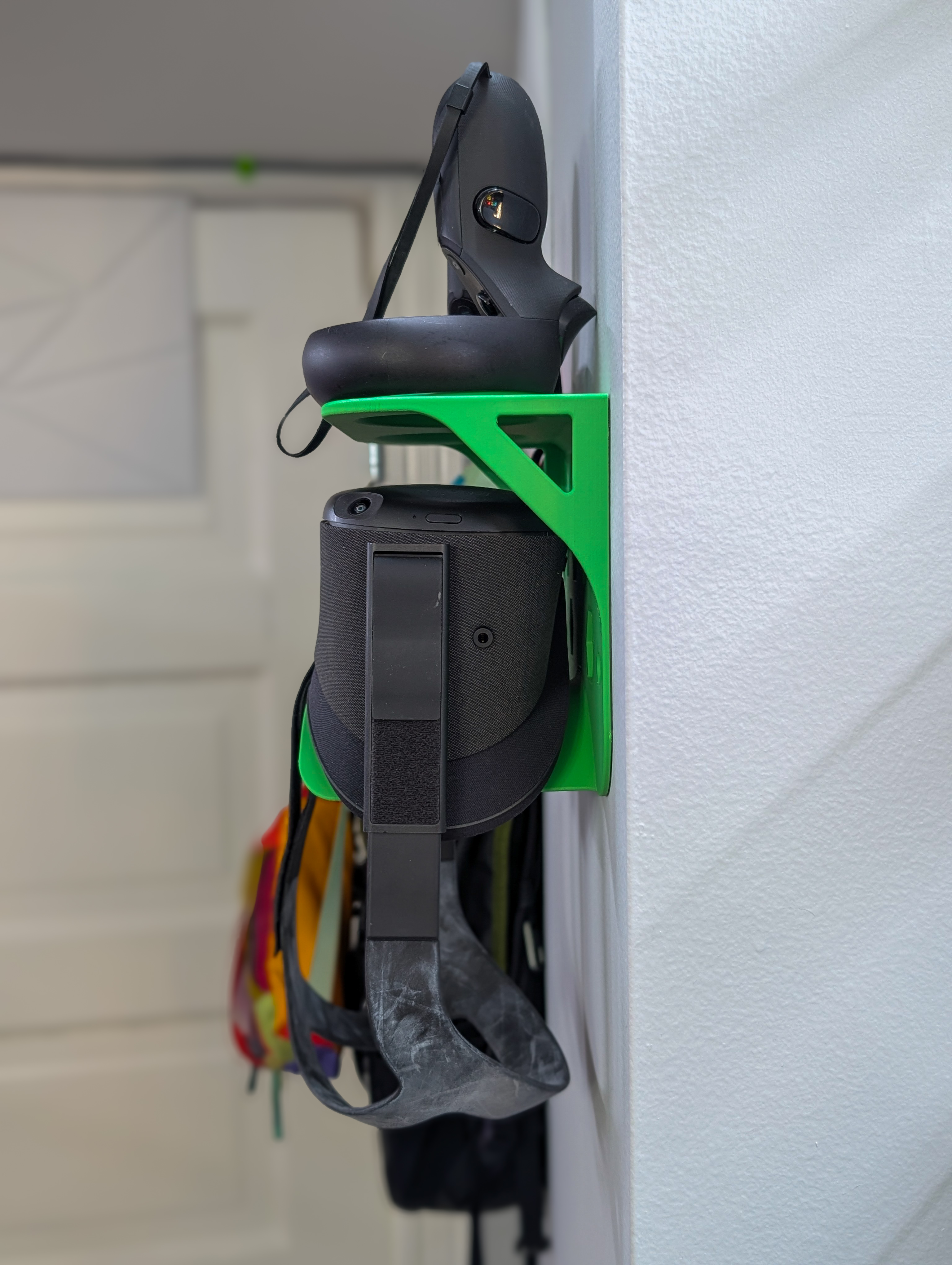 Oculus Quest Wall Mount — thumbnail 4