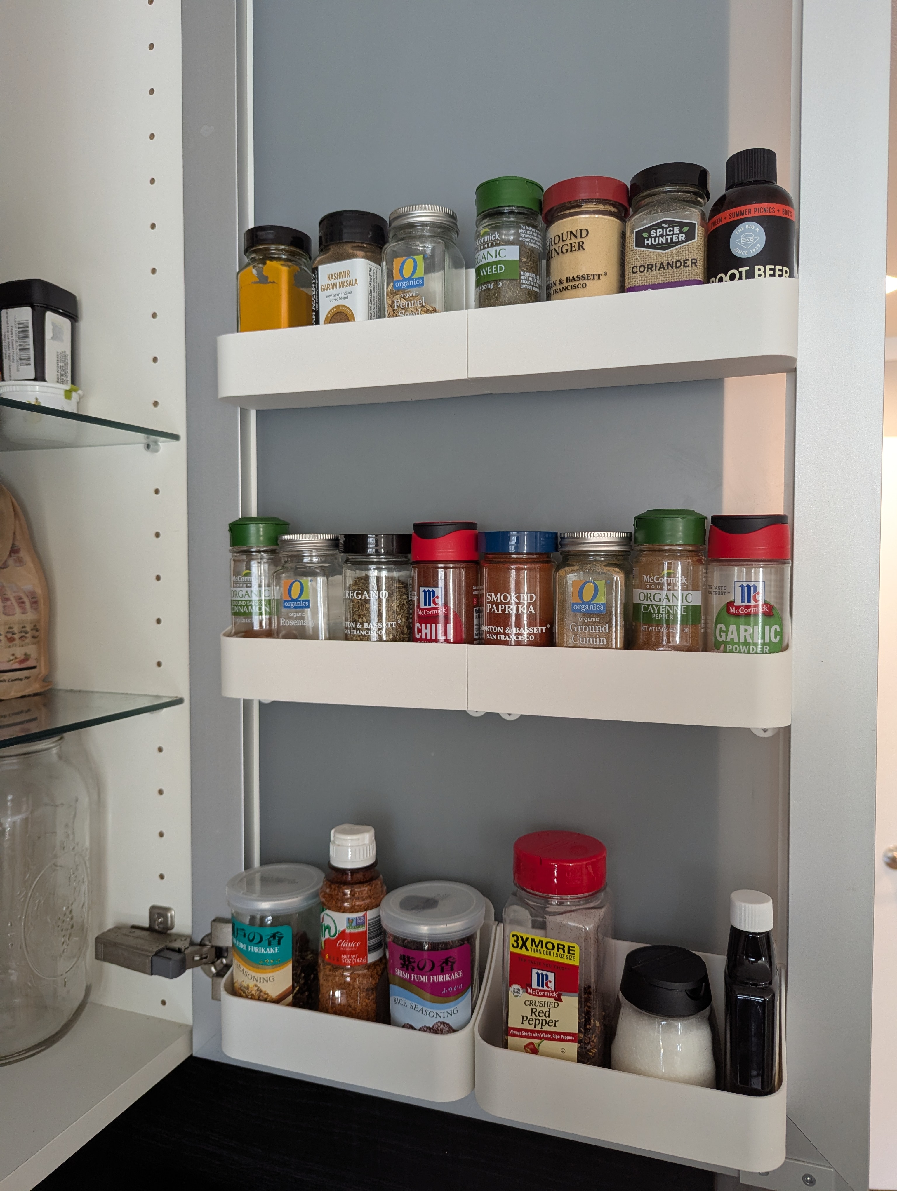 Customizable Spice Rack
