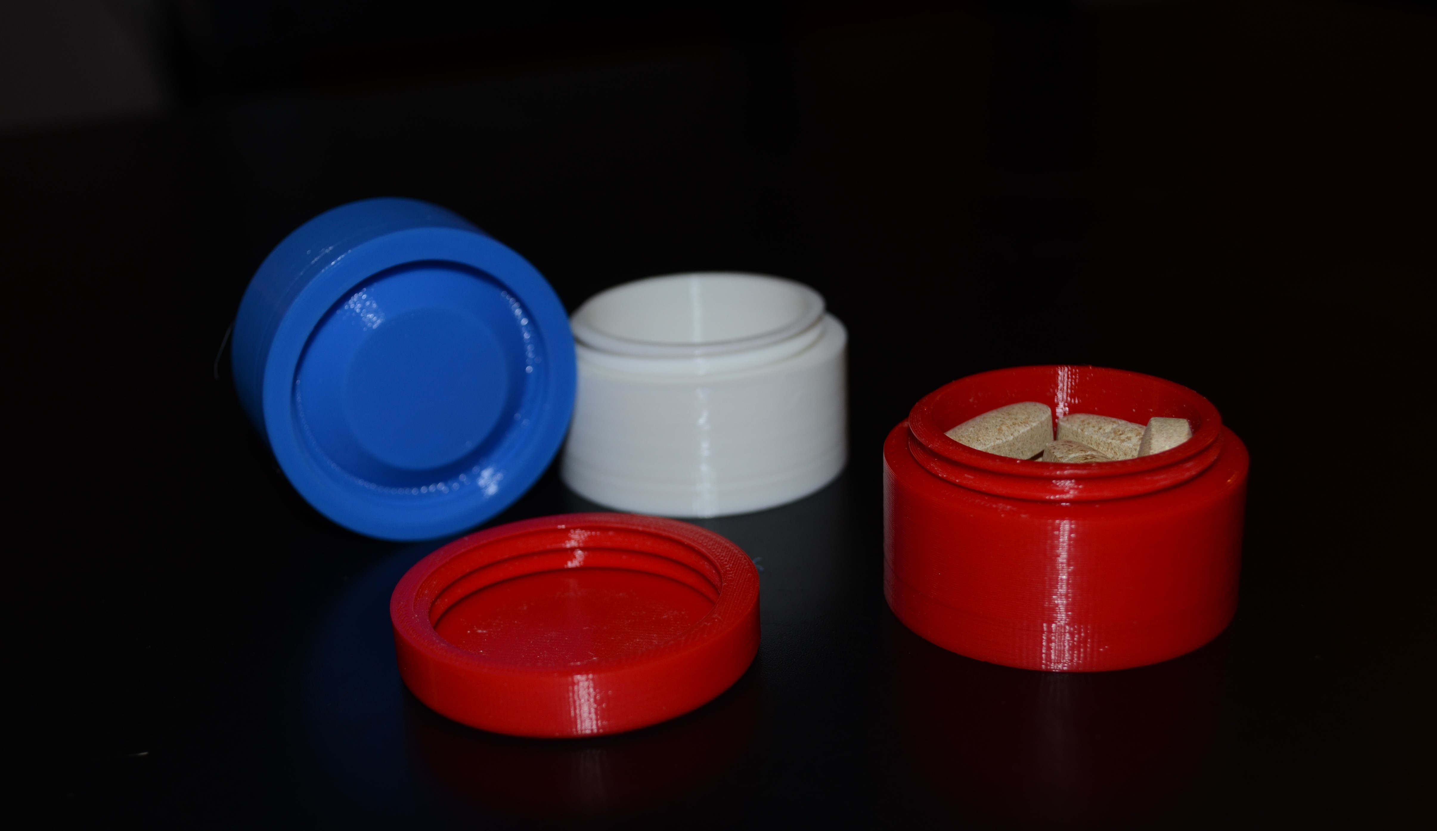 Stackable Supplement containers by Mre Download free STL model