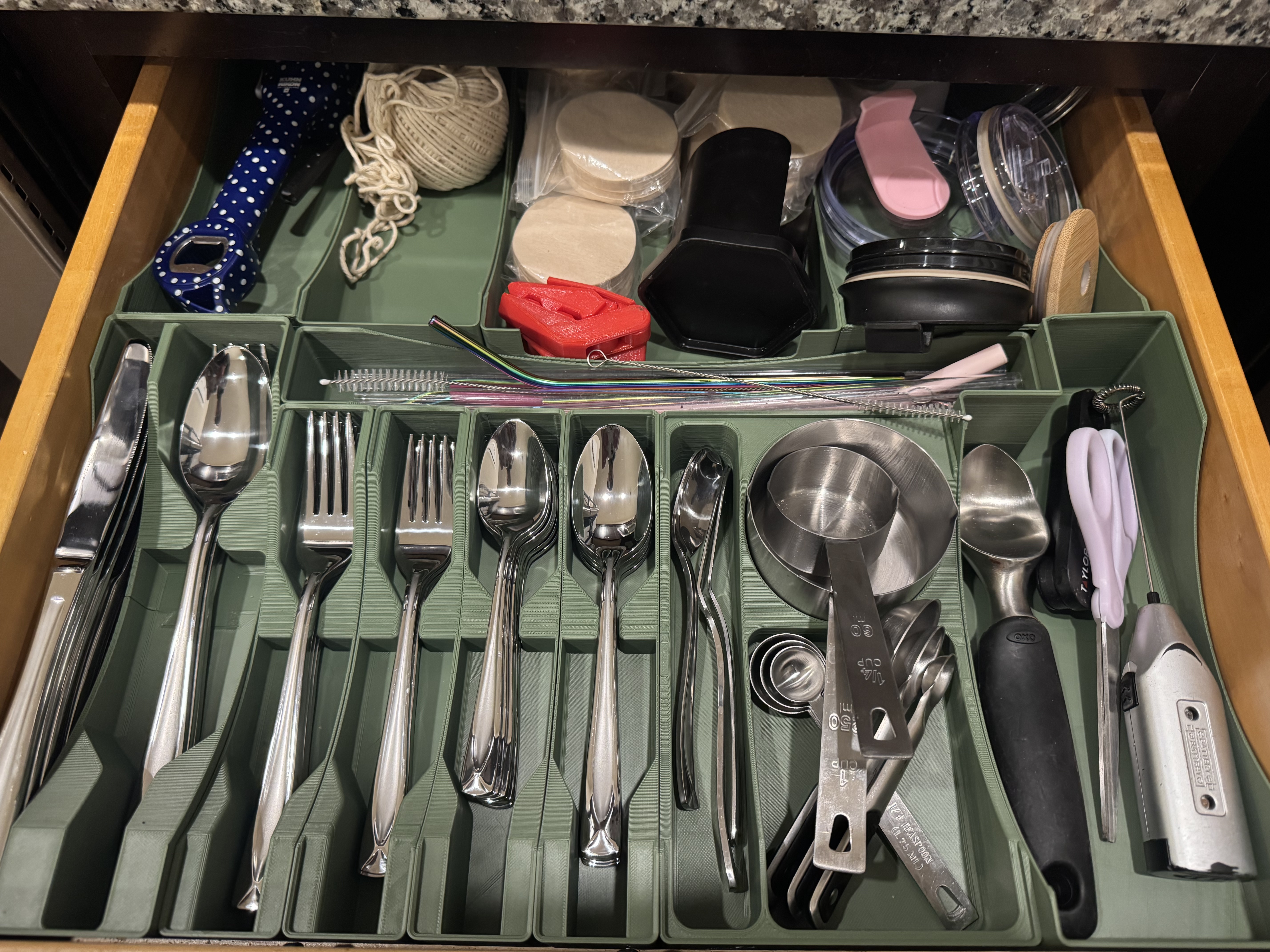 A Better Gridfinity Silverware Organizer